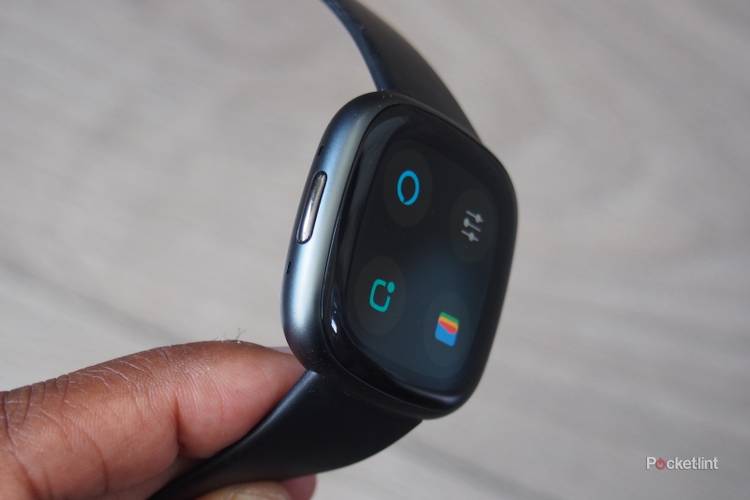 Fitbit Versa 4 review: Not so smart now