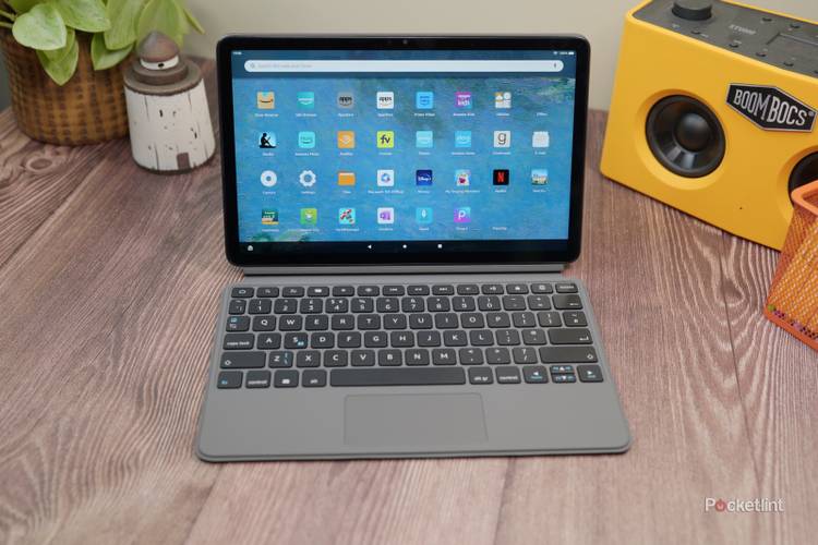 Amazon Fire Max 11 vs Fire HD 10: Which should you buy?