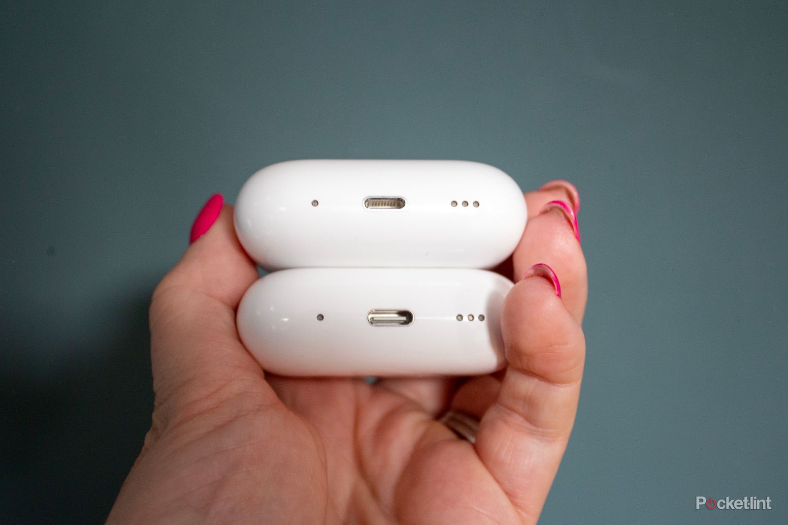 New AirPods Pro 2 (USB-C) vs AirPods Pro 2 (lightning)