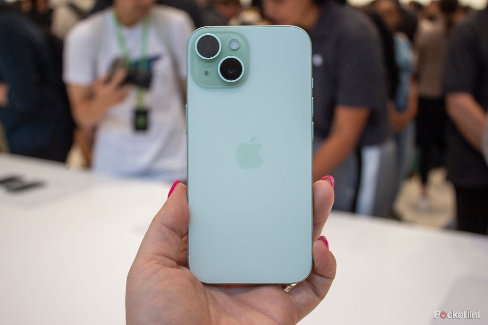 iPhone 13: Hands-on with the iPhone's newest colors