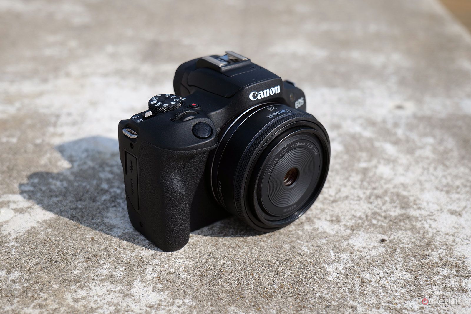 canon eos r100 pancake lens