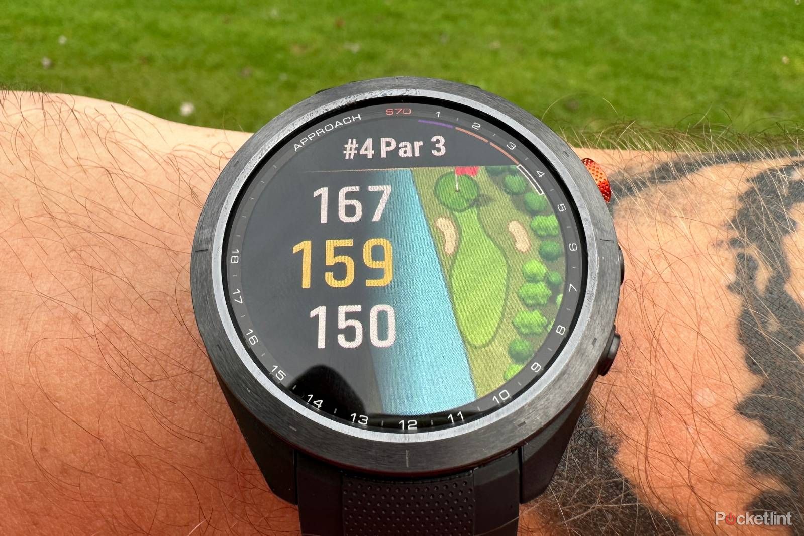 Garmin Approach S70 Golf GPS Watch Review