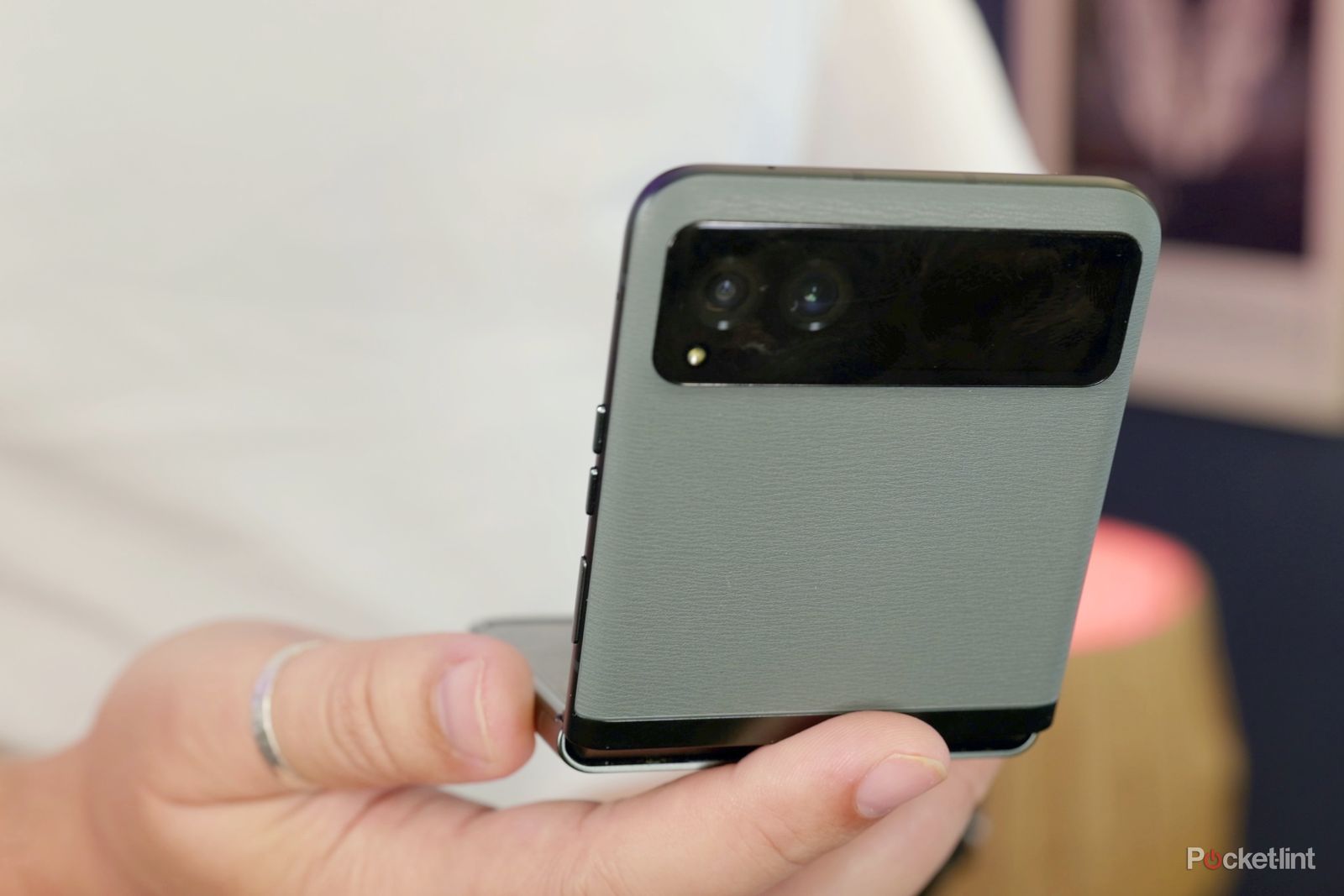 Motorola Razr 40 (Razr 2023) review: Mid-range foldables