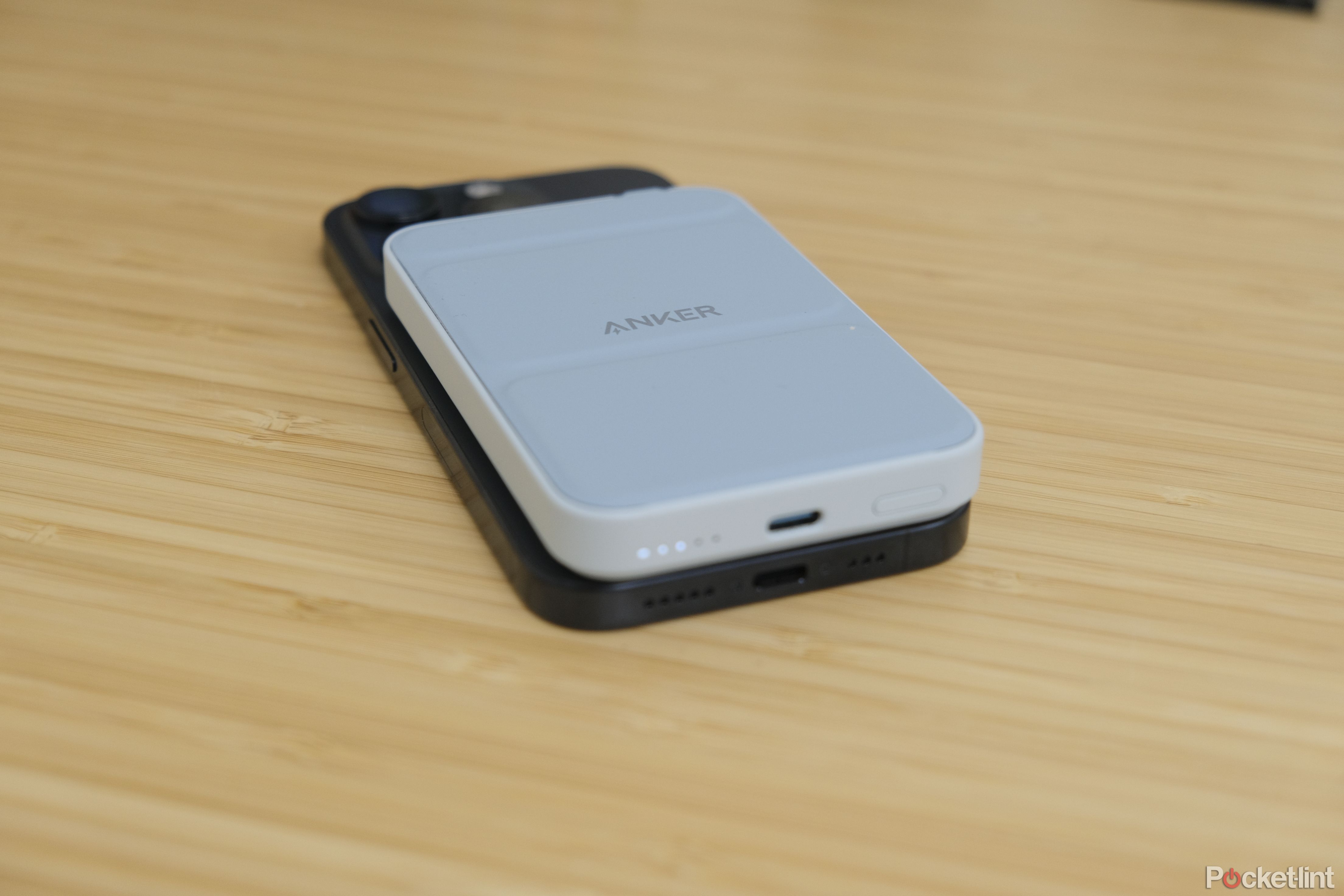 Best MagSafe Portable Power Banks For iPhone 15 Pro Max - iOS Hacker