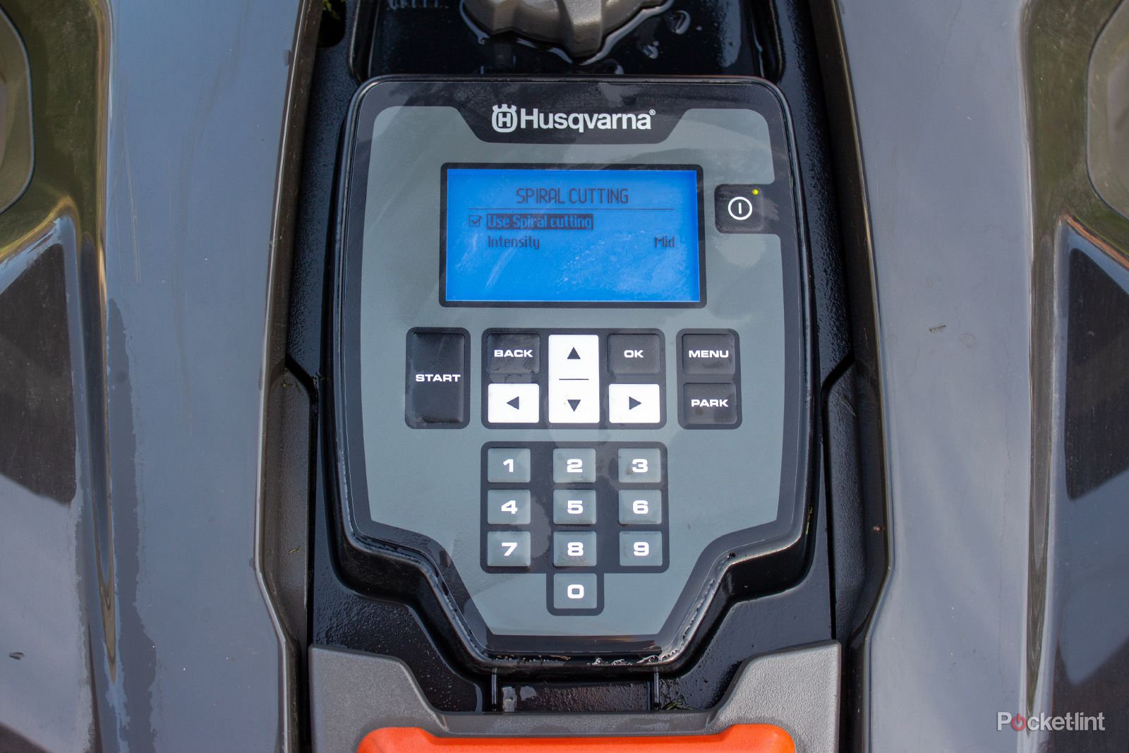 Husqvarna Automower 305 review