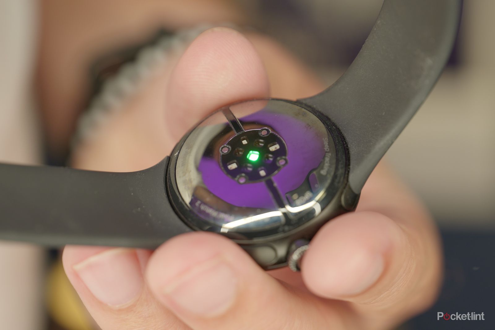 Our favorite Pixel Watch sees its biggest discount as the holidays get ...