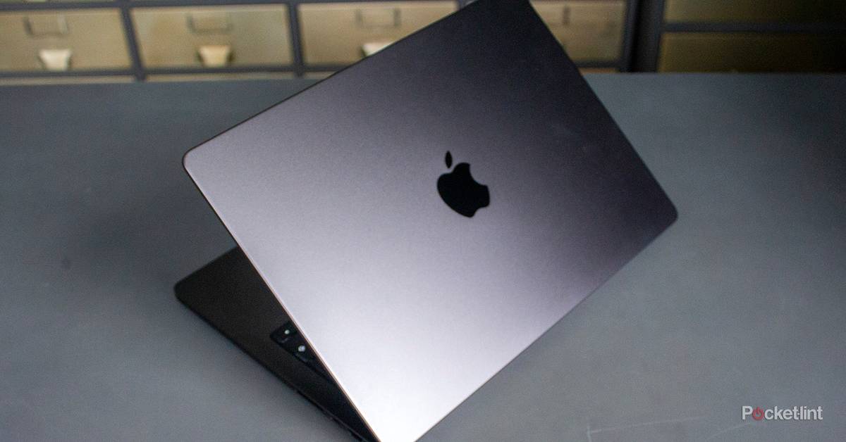 MacBook Pro 2023 M3 pro image 2