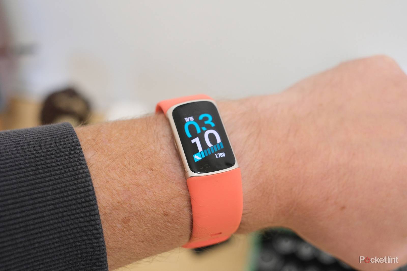 Fitbit Charge review: A fitness tracker built with smartwatch DNA