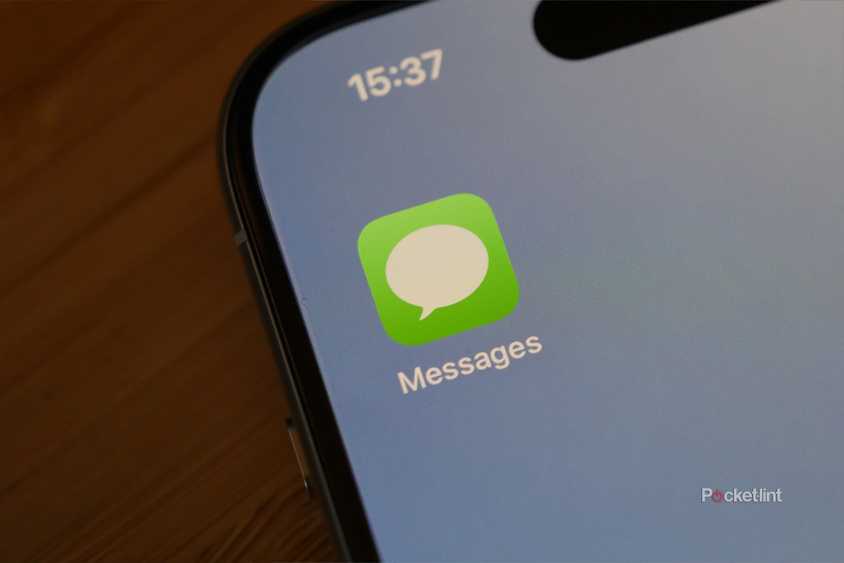 How to stack and combine emoji on your iPhone