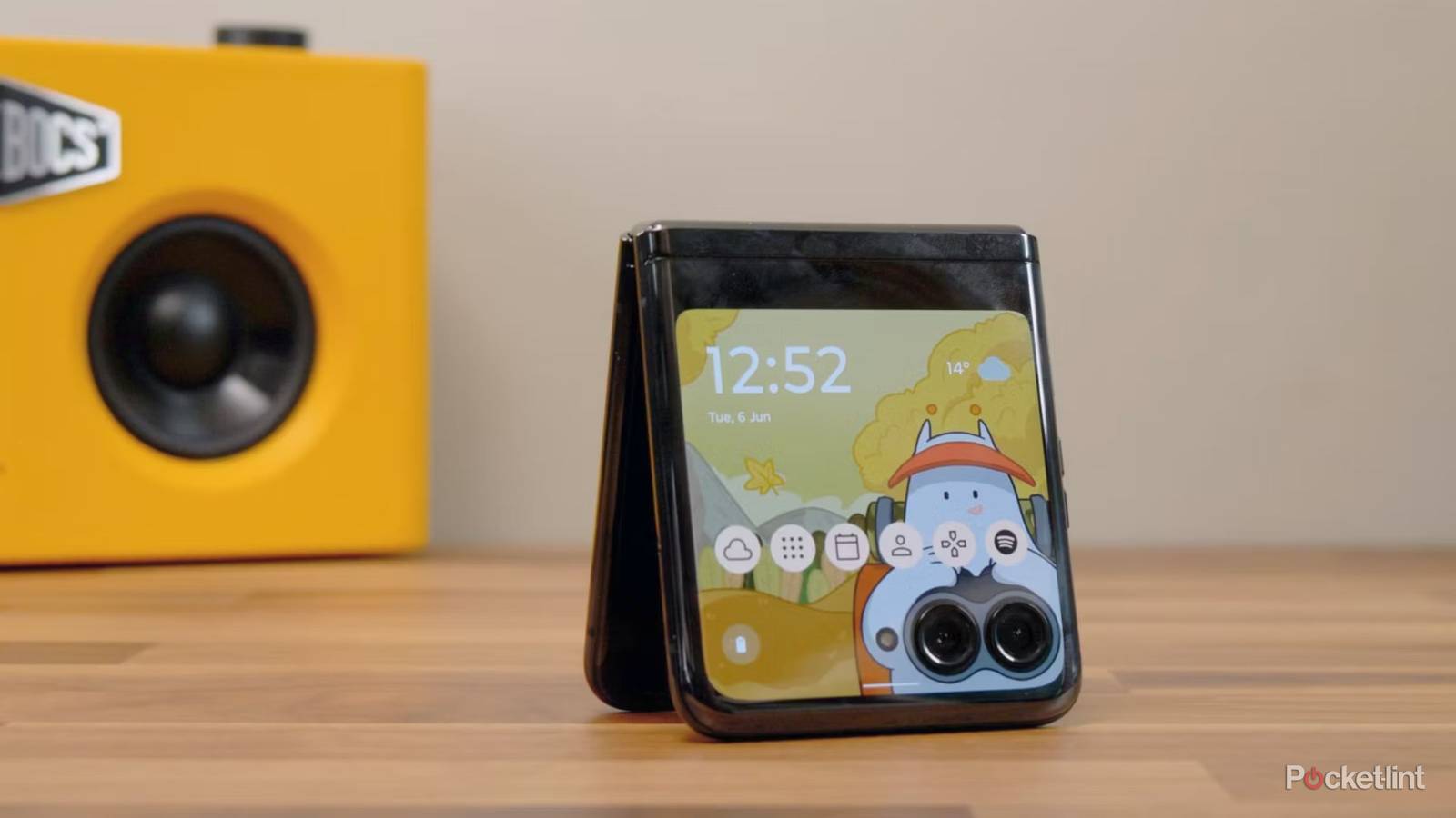 Motorola Razr+ deal