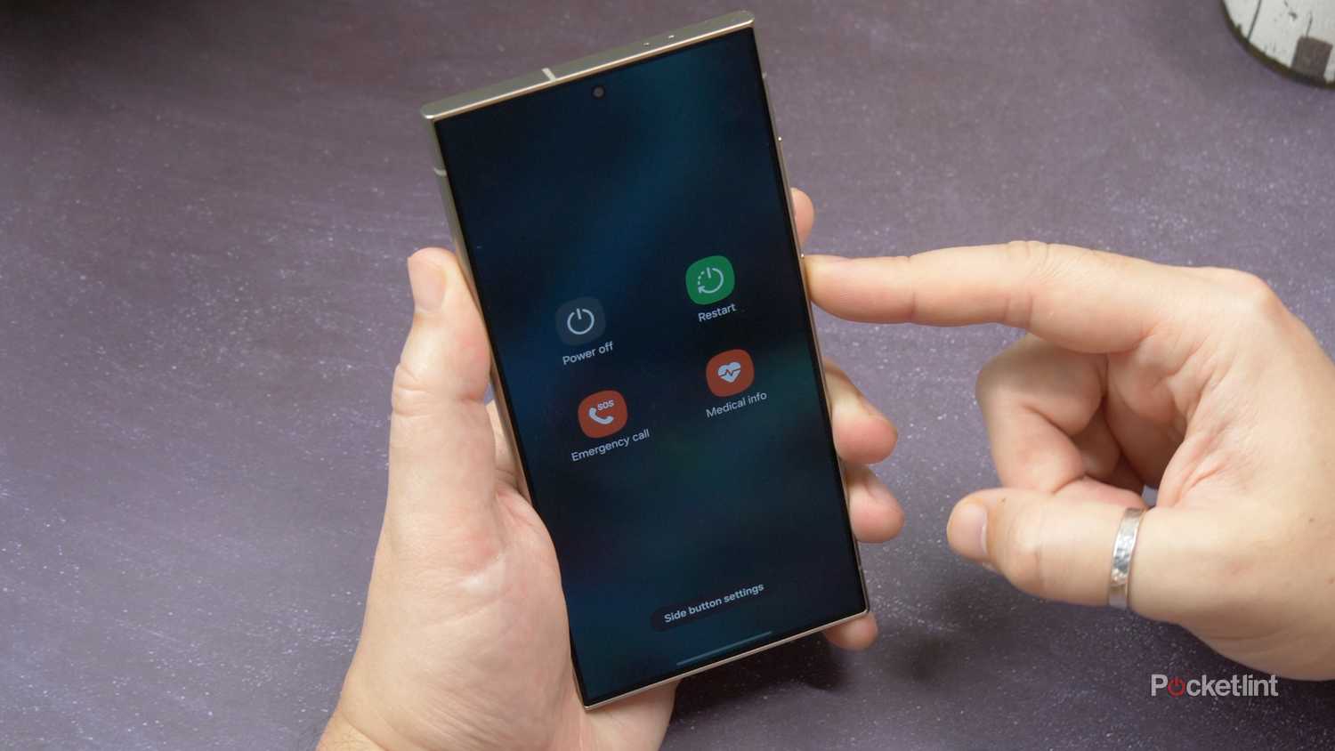 Power Screen Button 22 handy Samsung Galaxy S24 Ultra tips and tricks