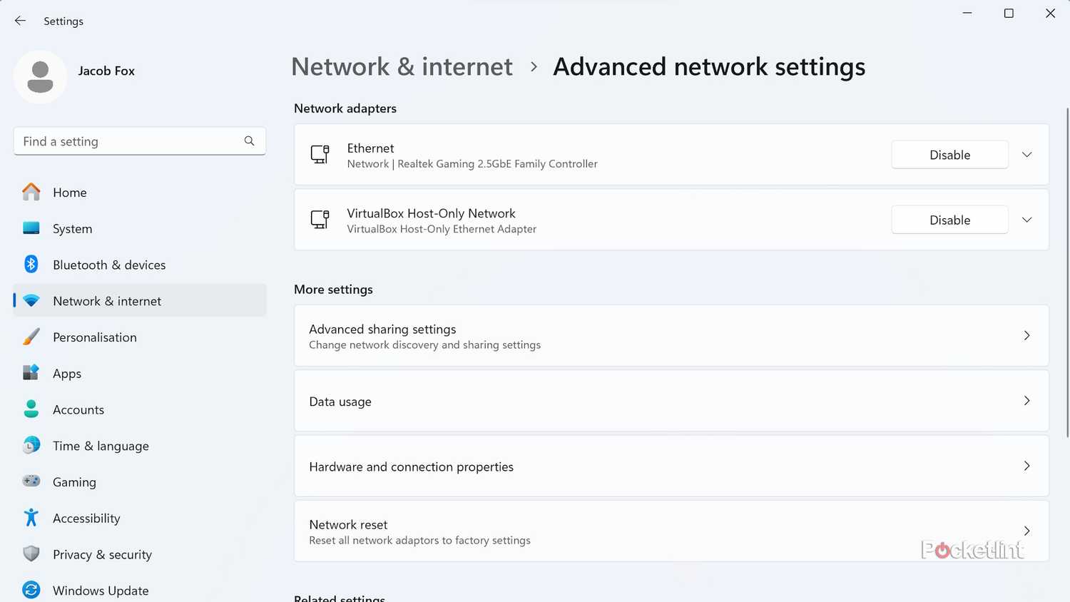 Windows 1's Advanced network settings page.