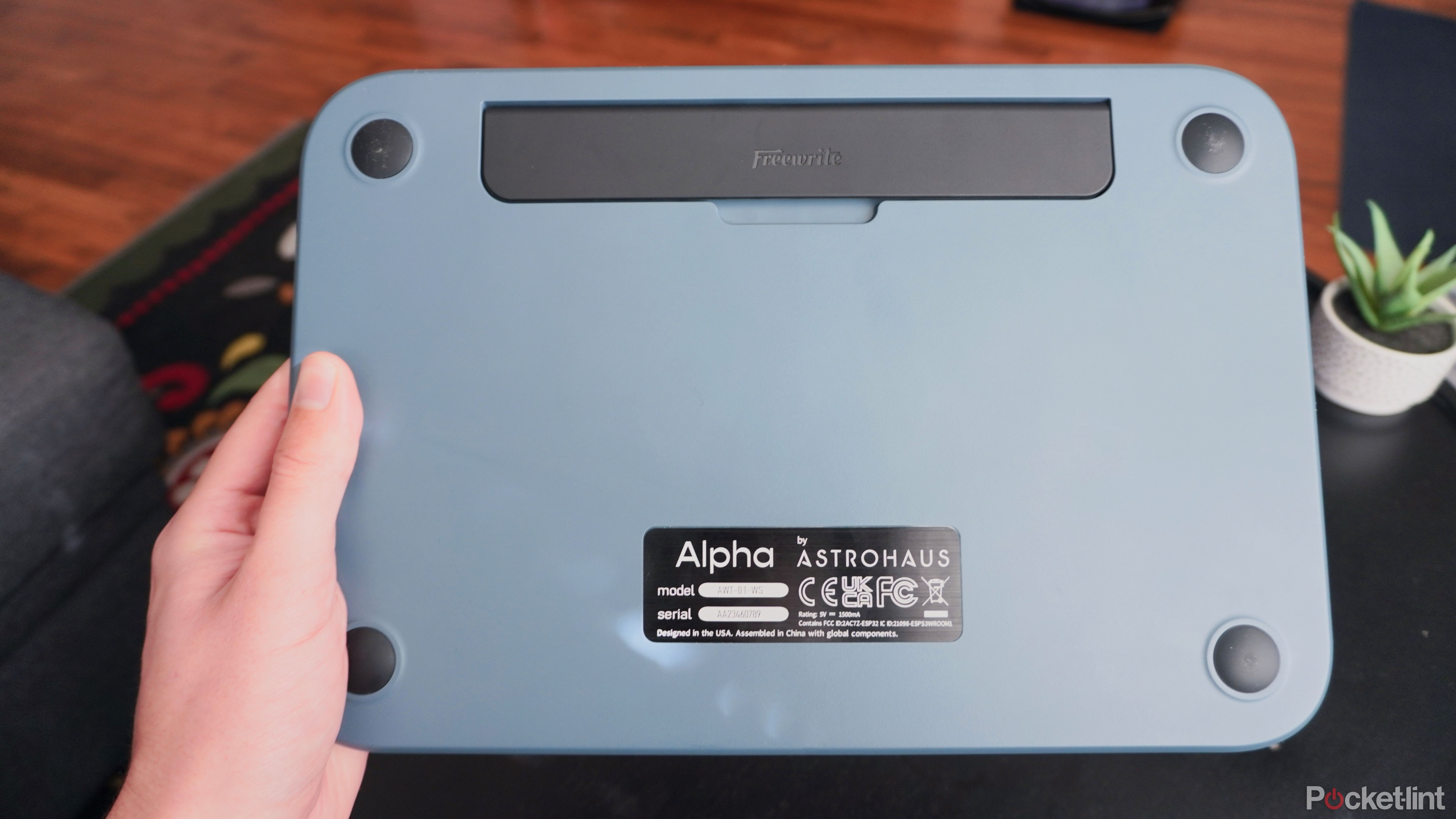 Freewrite Alpha review: Distraction-free writing