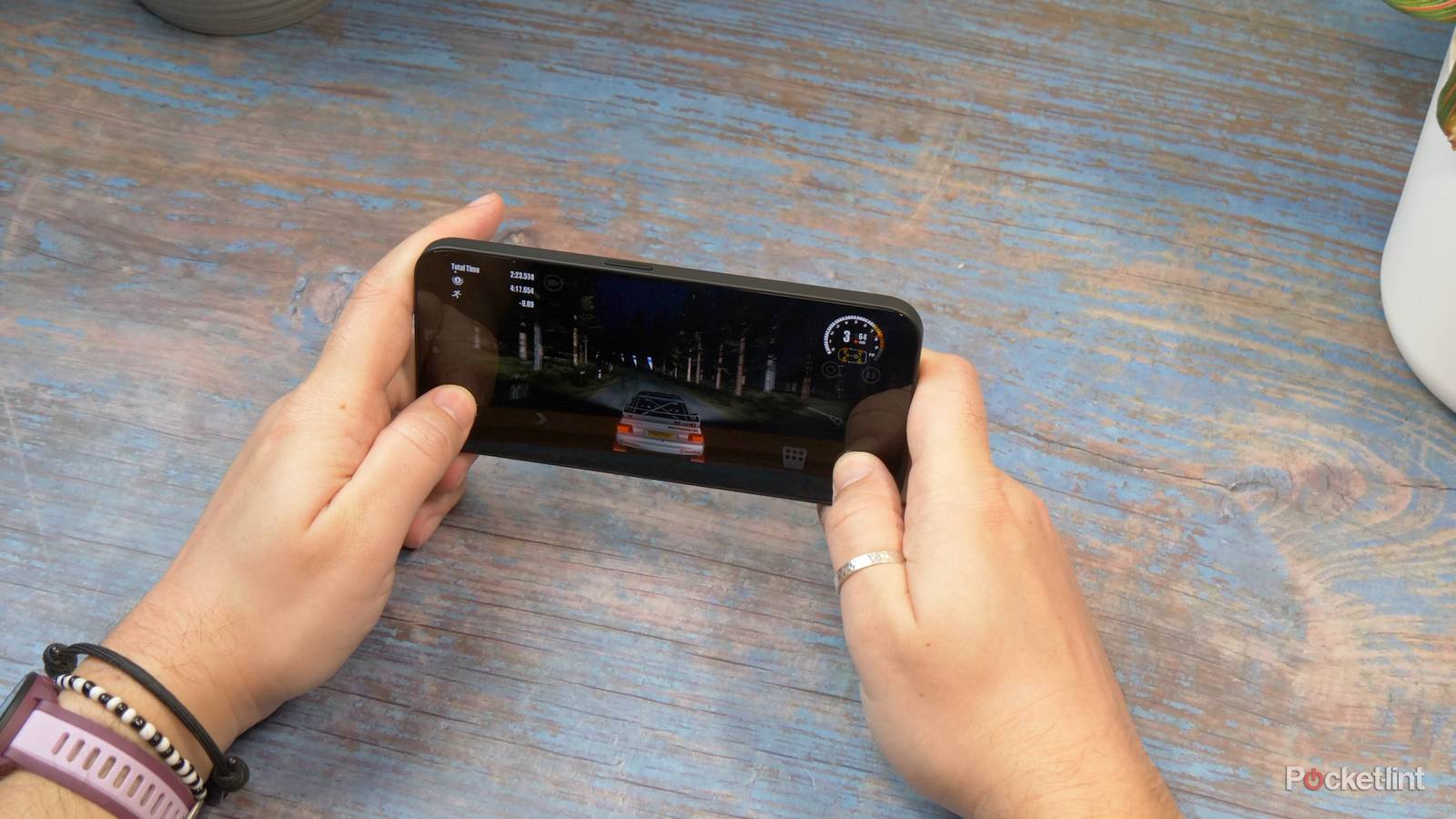 I turned my old phone into a powerful gaming machine with these free apps