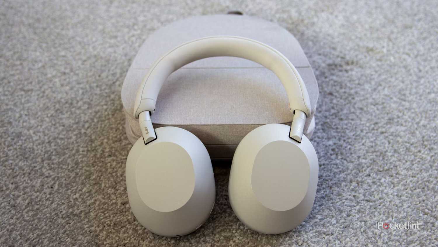 Sony WH-1000X5 features that level-up my listening