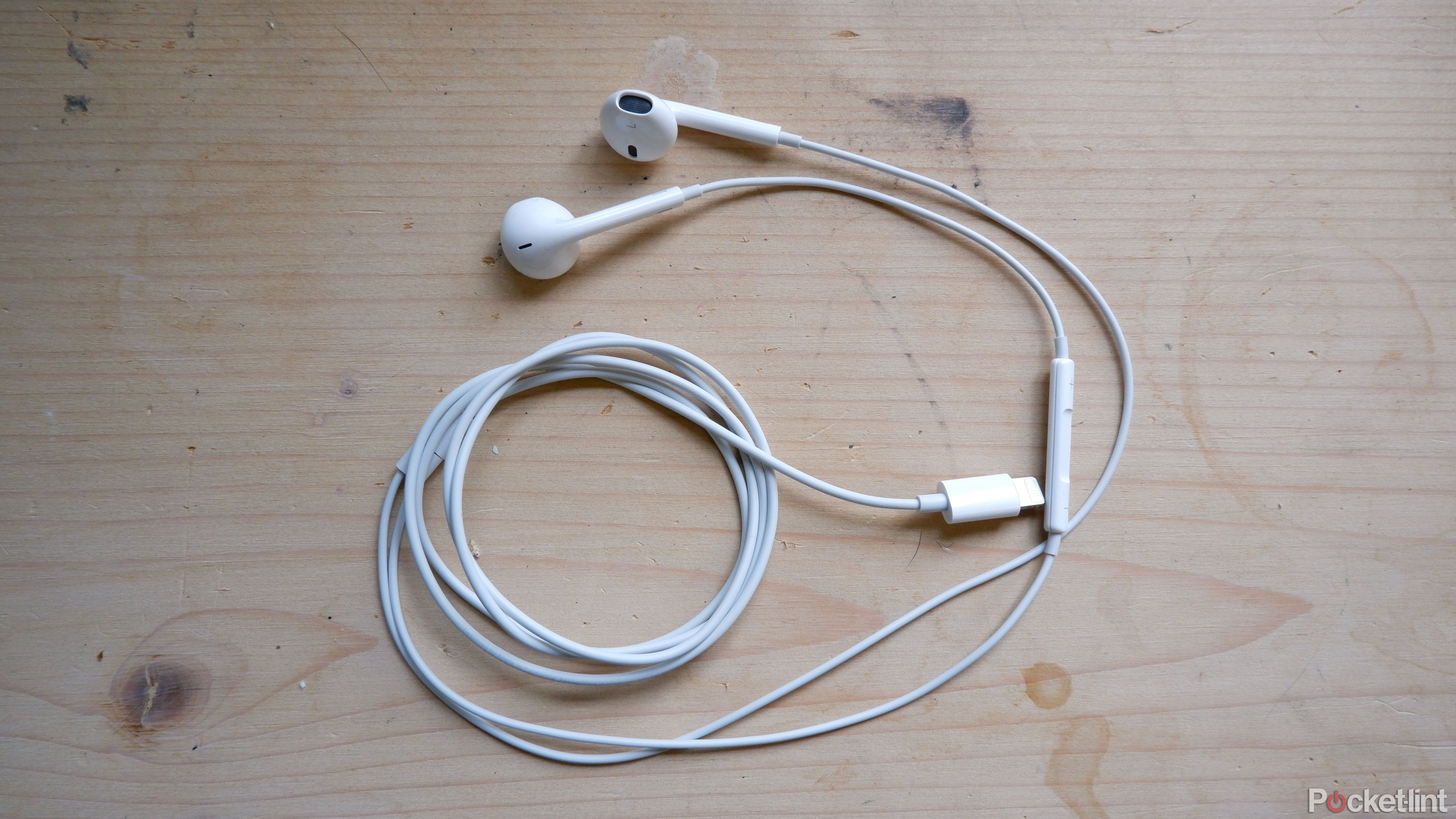 Apple EarPods on the table