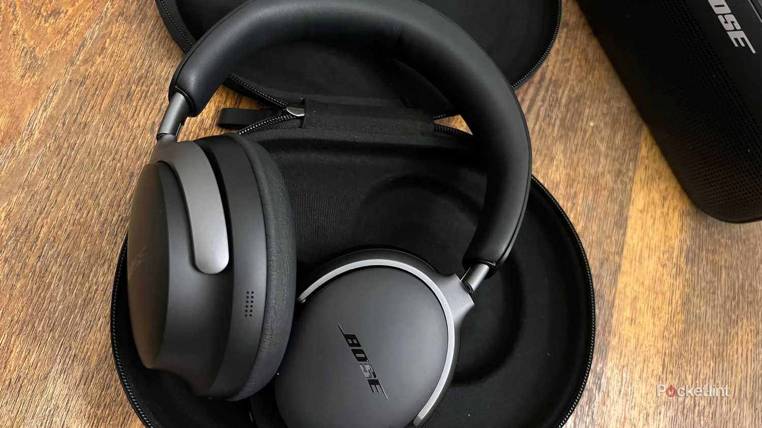 reasons to buy Bose QuietComfort Ultra over Bose 700 NCH