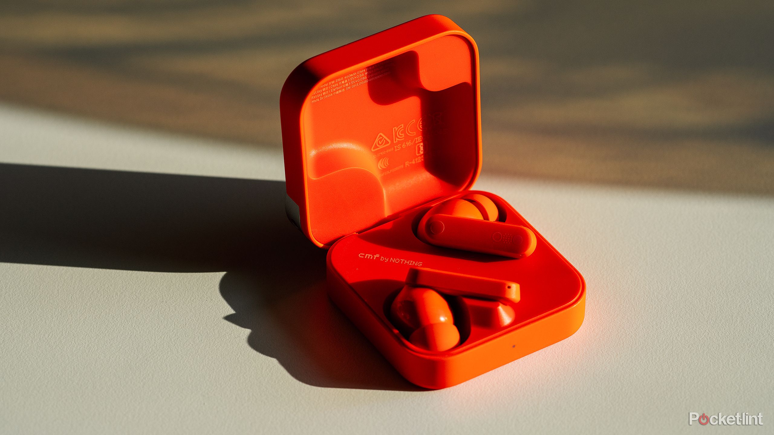 Nothing Ear (a)とcmf by NOTHING BUDS CMF Buds by Nothing review: Cheap and cheerful