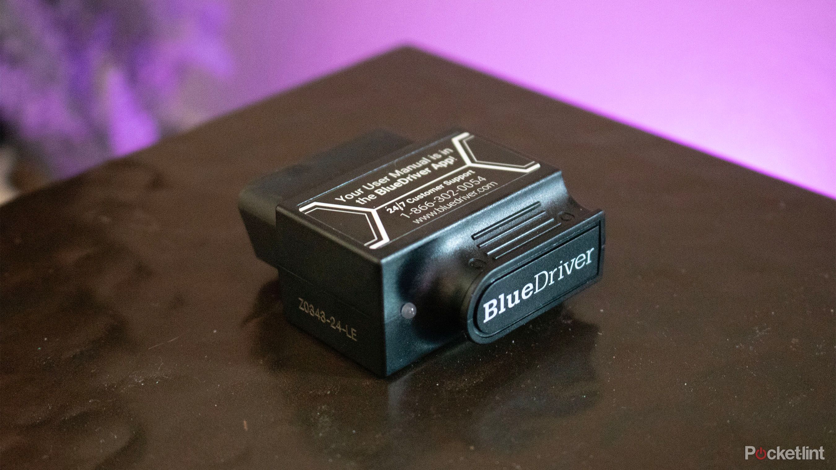 CASEMATIX Autocase Mini étui De Transport Pour Voiture Compatible Avec BlueDriver Bluetooth OBDII OBD2 Professionnel Outil De Scan Pour IPhone, IPad Et Android (Noir