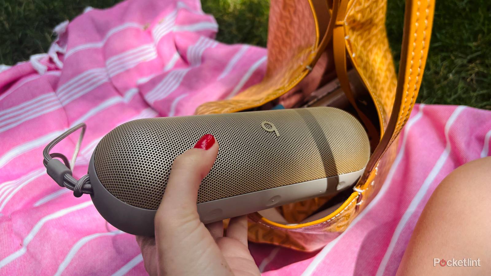 Jbl Pill Speaker Jual JBL PILL Portable Wireless Bluetooth Speaker