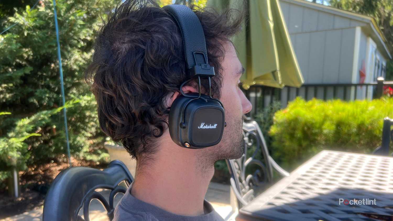 Marshall Major IV on-ear headphones review: Vintage look on a budget