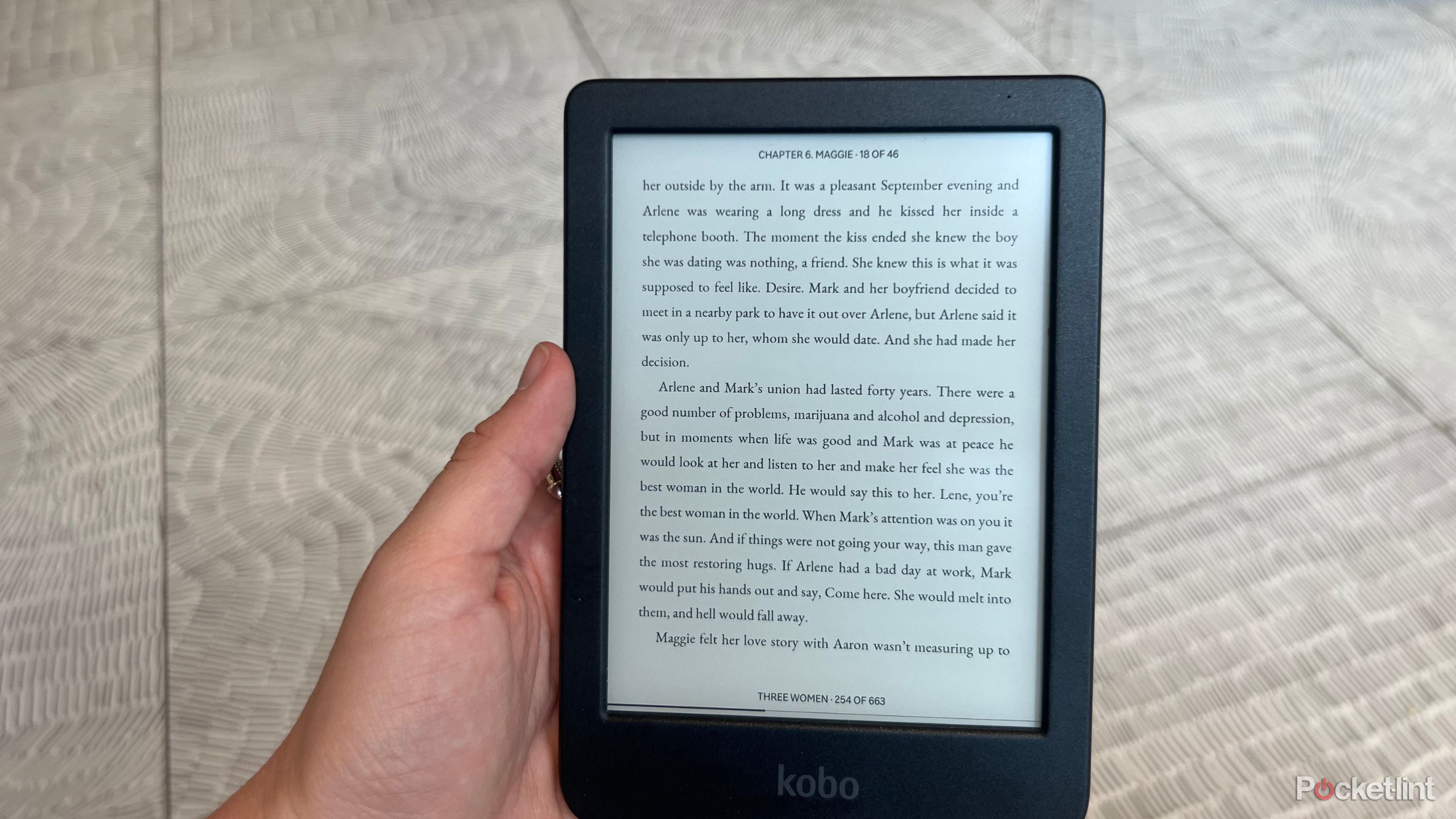 Kobo Clara B&W e-reader review: A portable bookshelf