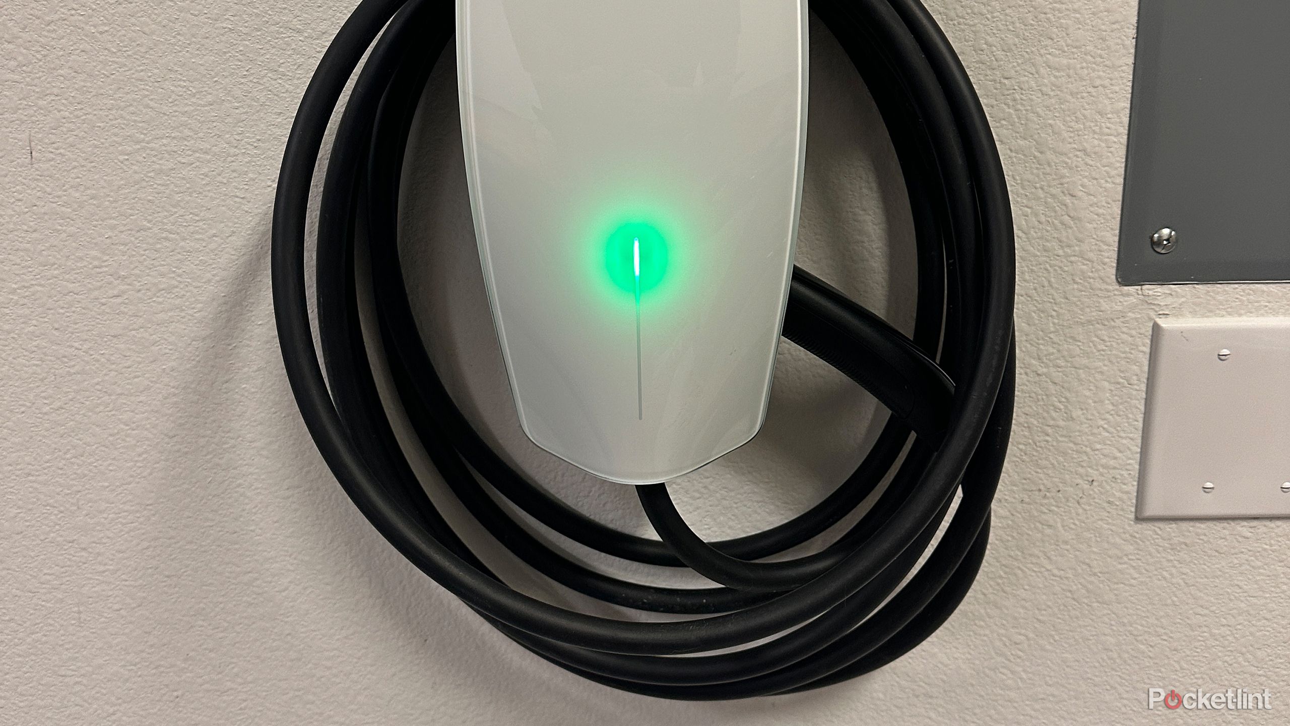 Tesla Universal Wall Connector review: Simply the best