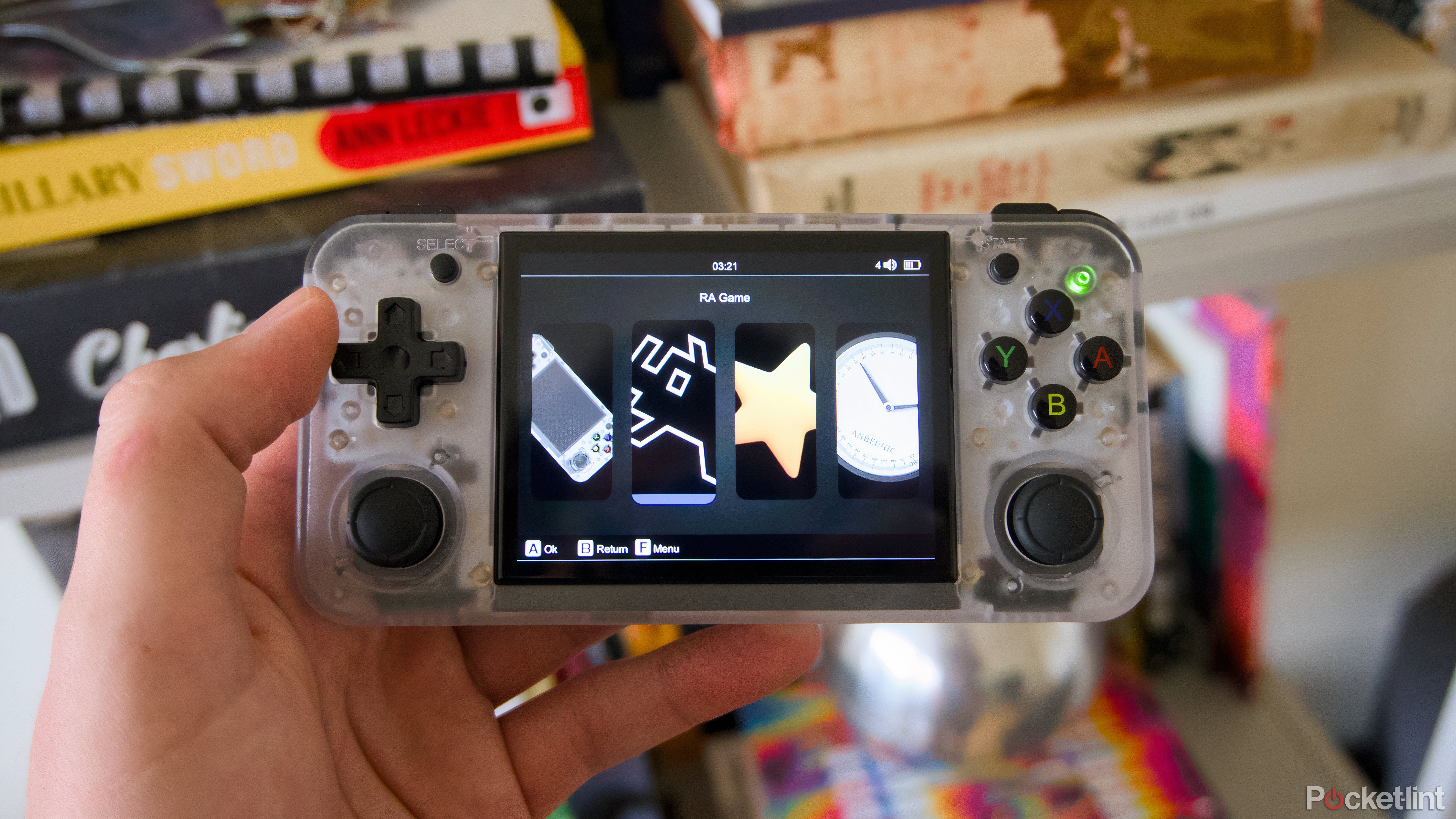 Anbernic RG35XX H review: Your compact Game Boy, PSP, and more