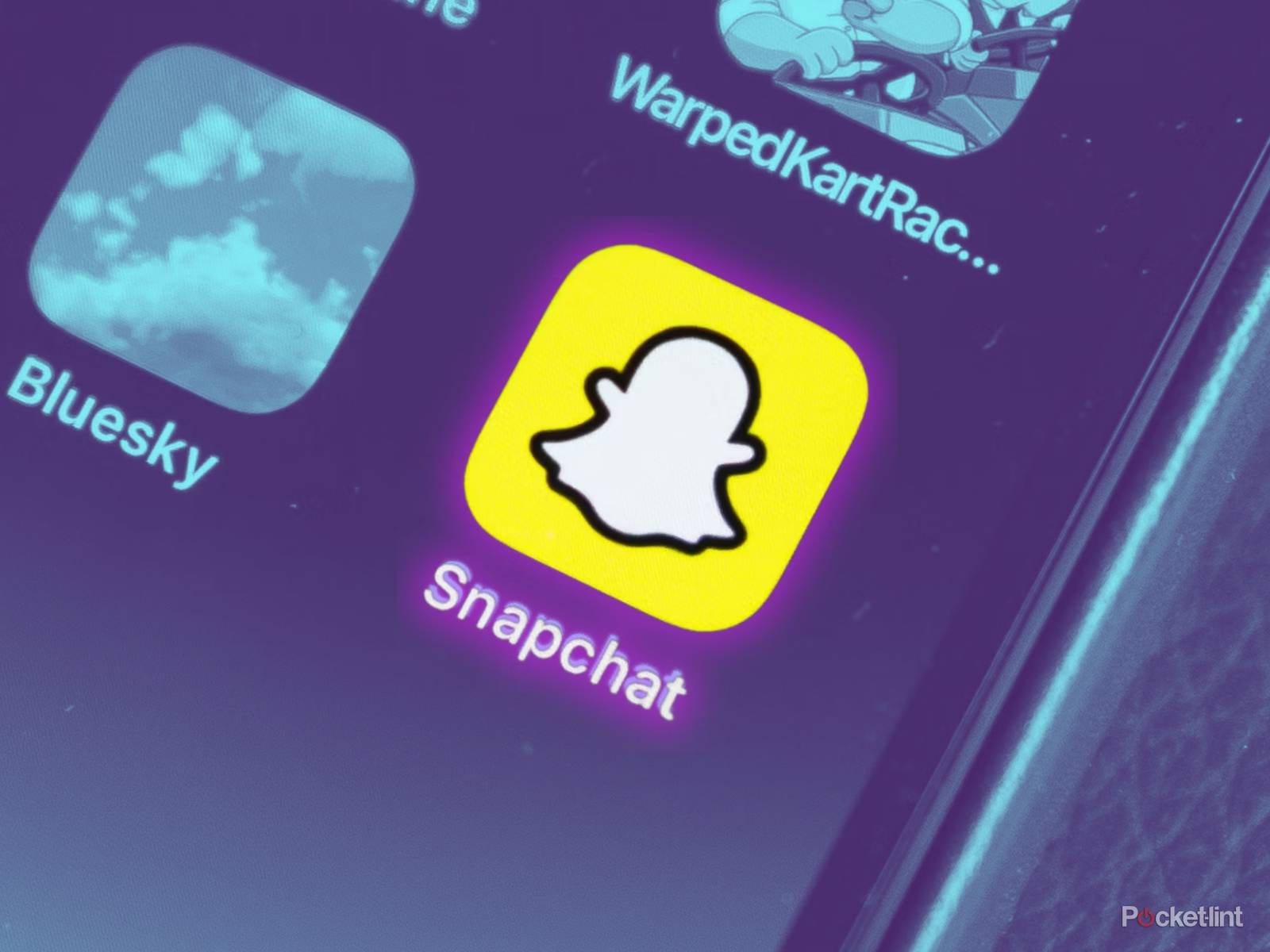 How to stop or allow snaps to be saved in Snapchat chats