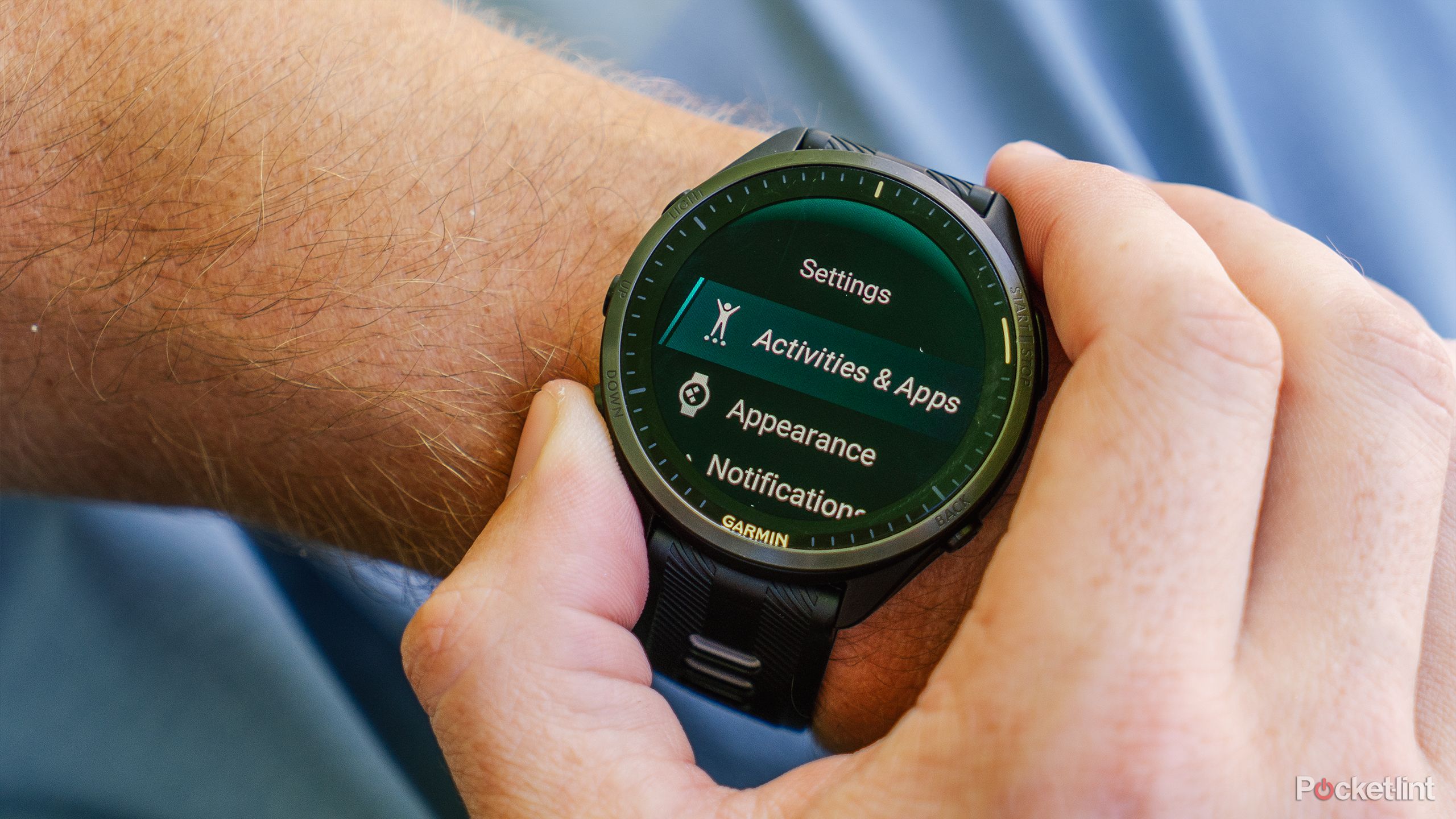 How to turn on heart rate alerts on a Garmin watch