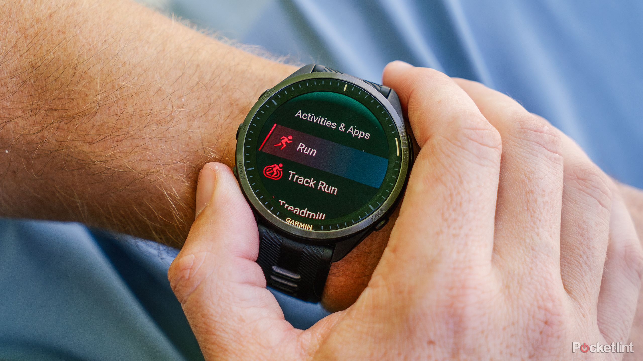 How to turn on heart rate alerts on a Garmin watch