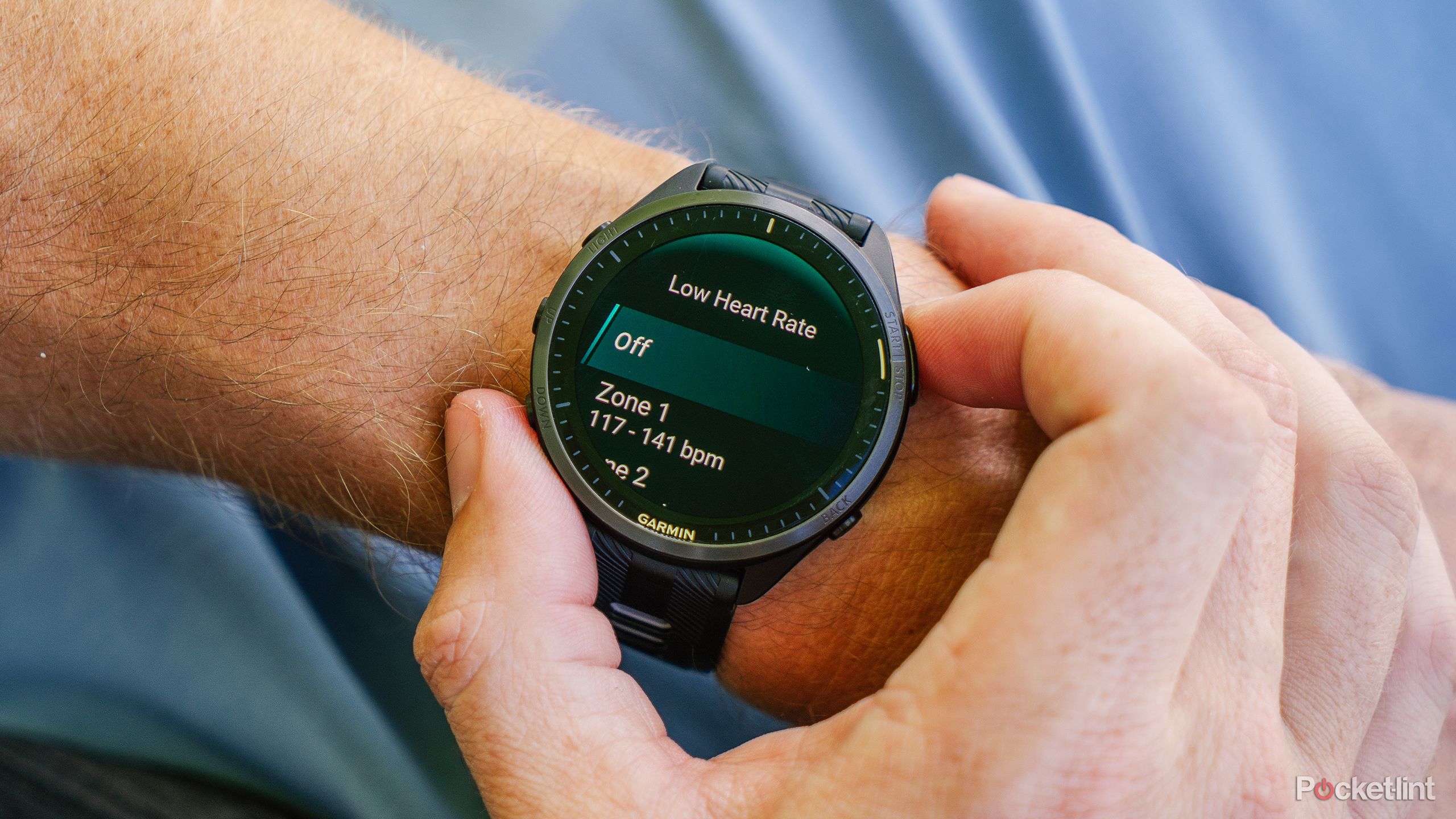 How to turn on heart rate alerts on a Garmin watch