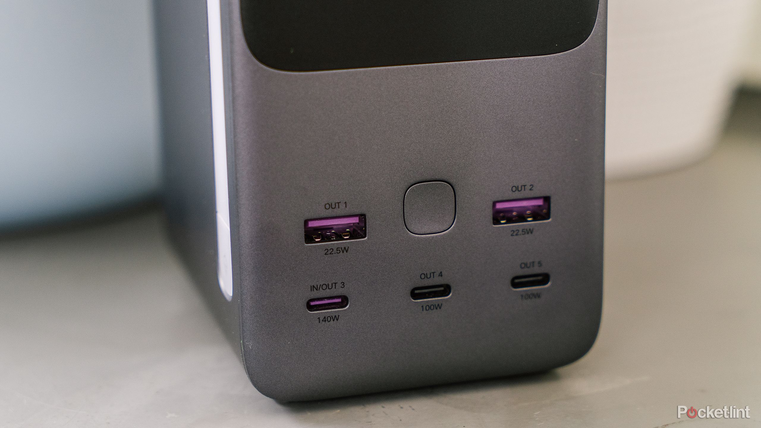 Ugreen 300W 48000mAh Power Bank Review: Plenty of versatility