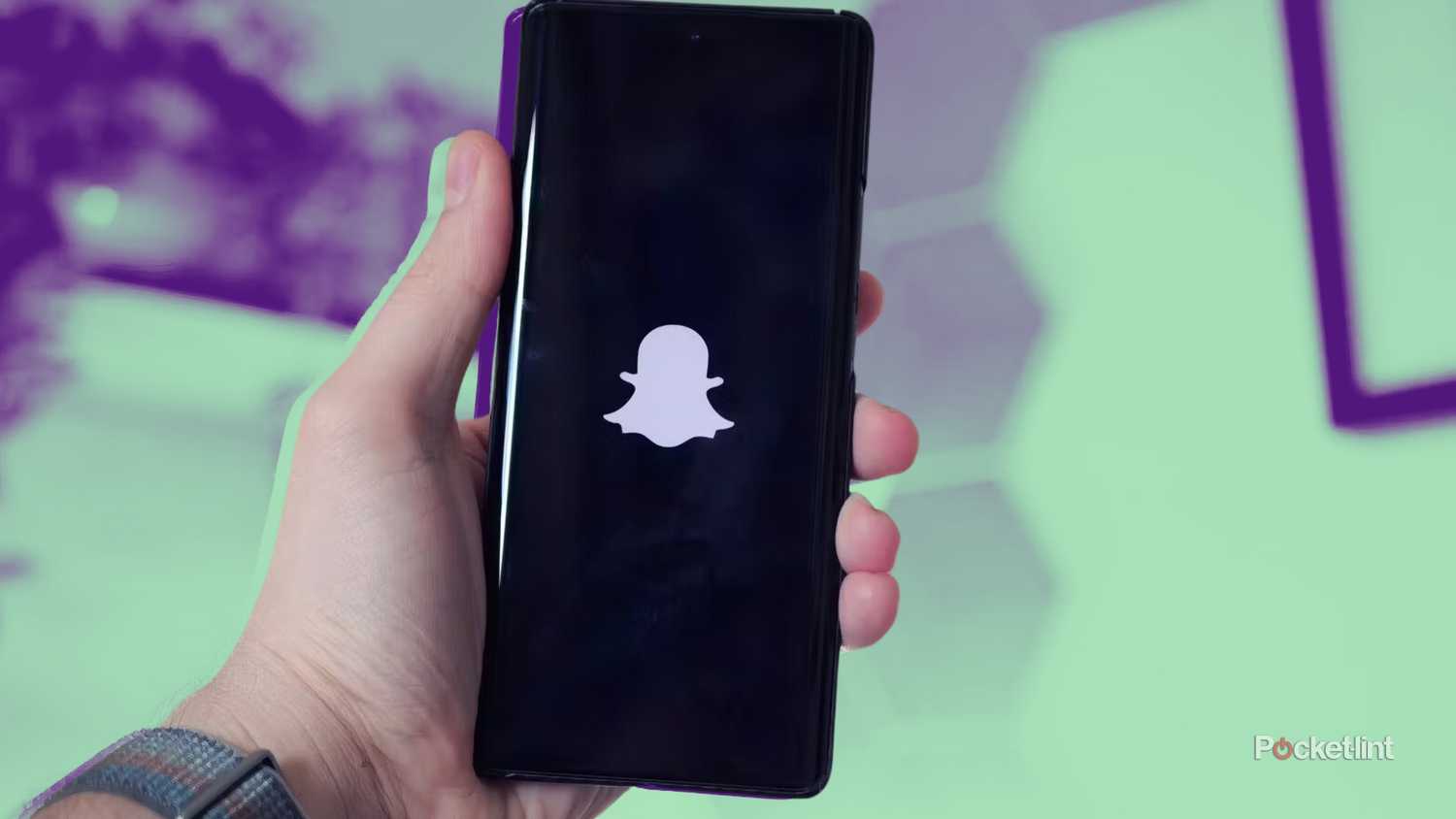 Is Snapchat safe for sending private photos?