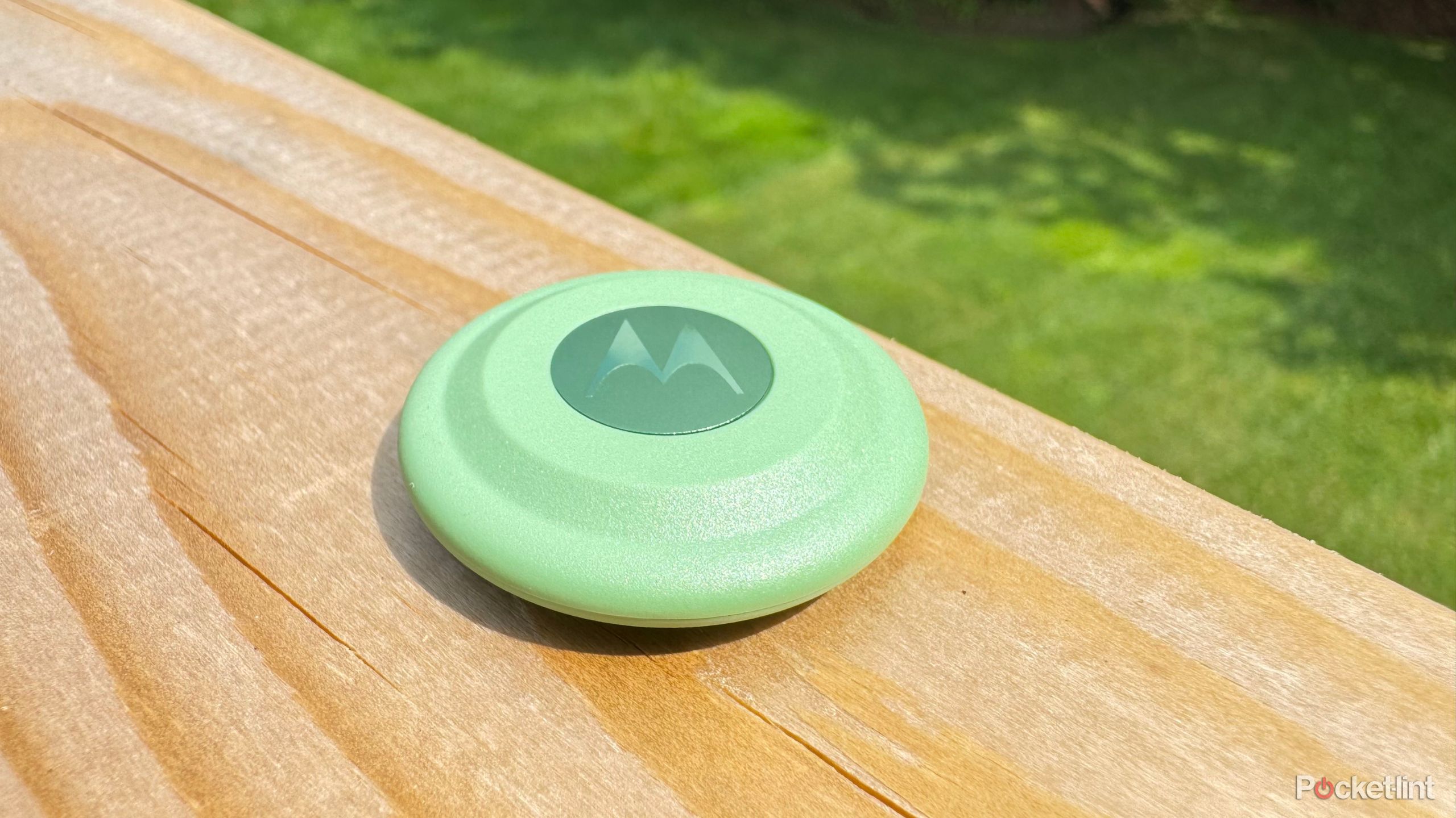 Motorola Moto Tag review: Exactly what I want in a tracker