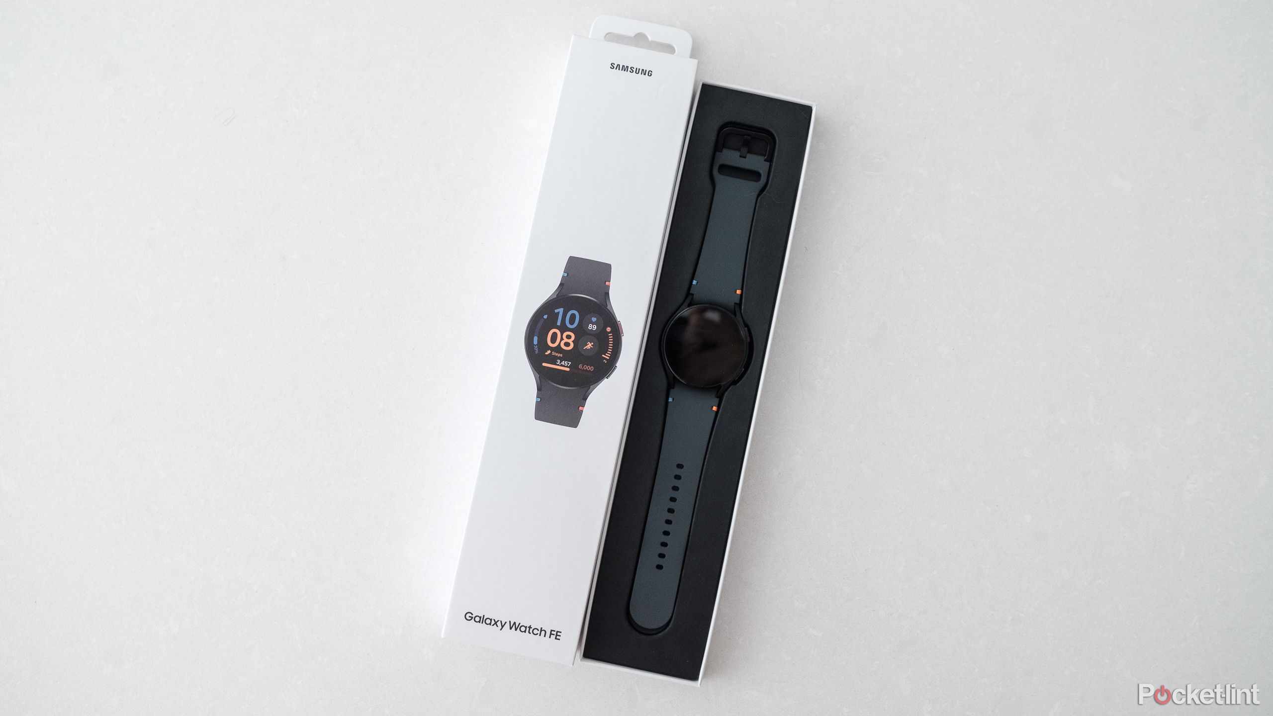 The Galaxy Watch FE comes in a plain white box