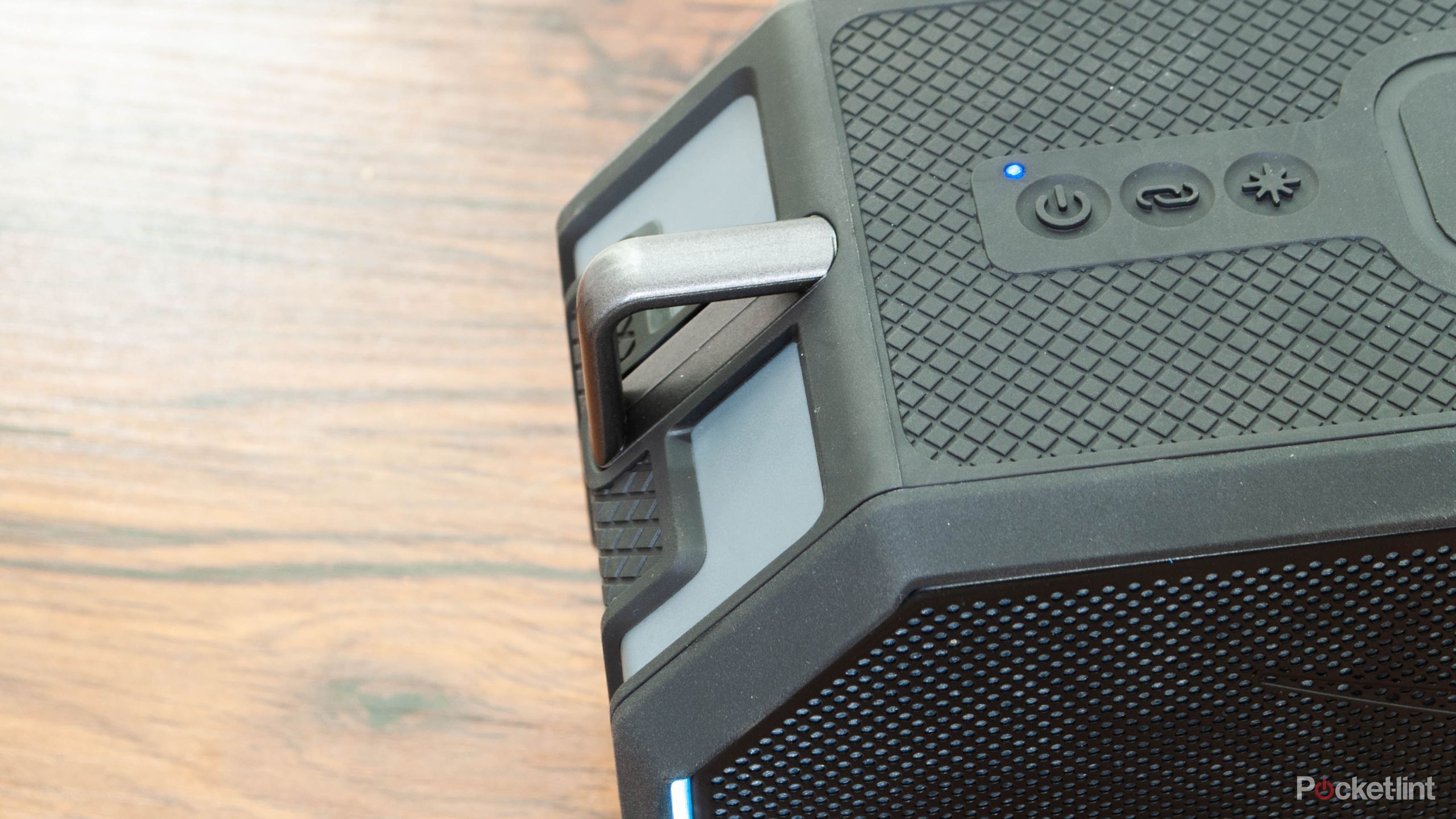 Altec Lansing HydraBoom review: Loud and durable