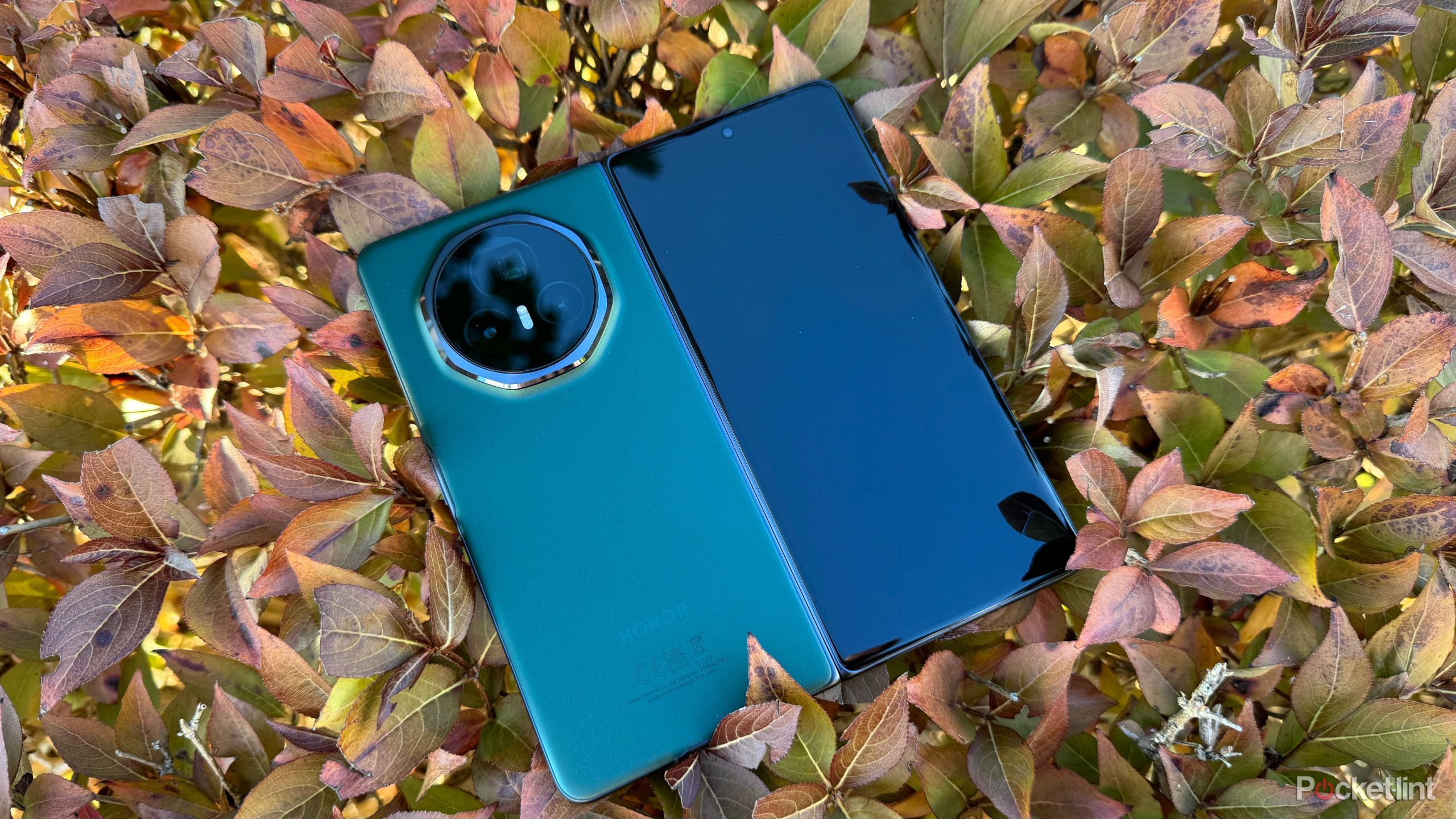 Honor Magic V3 review: thin and lightweight