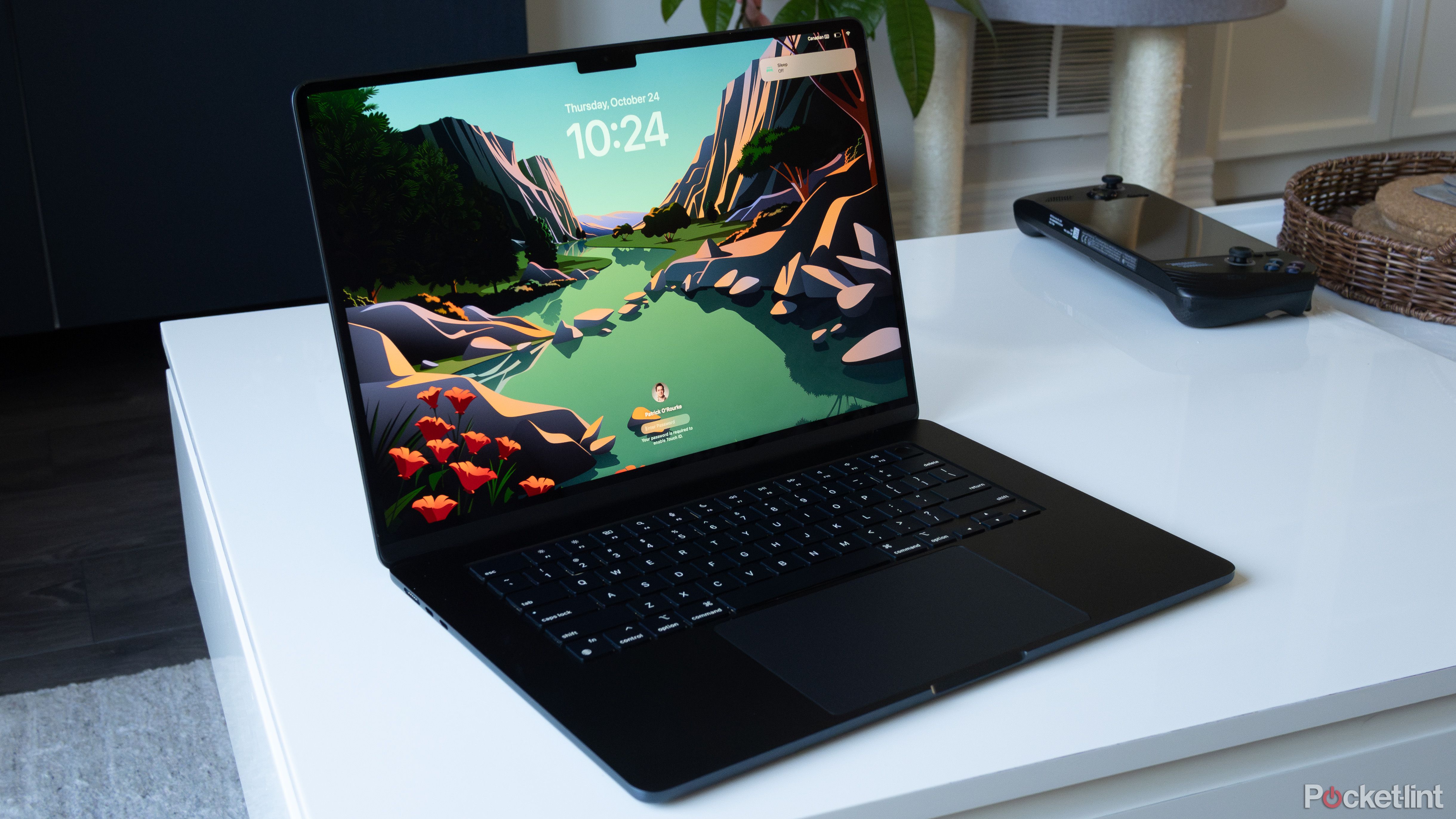 Apple's M4 MacBook Air reportedly won't release any time soon