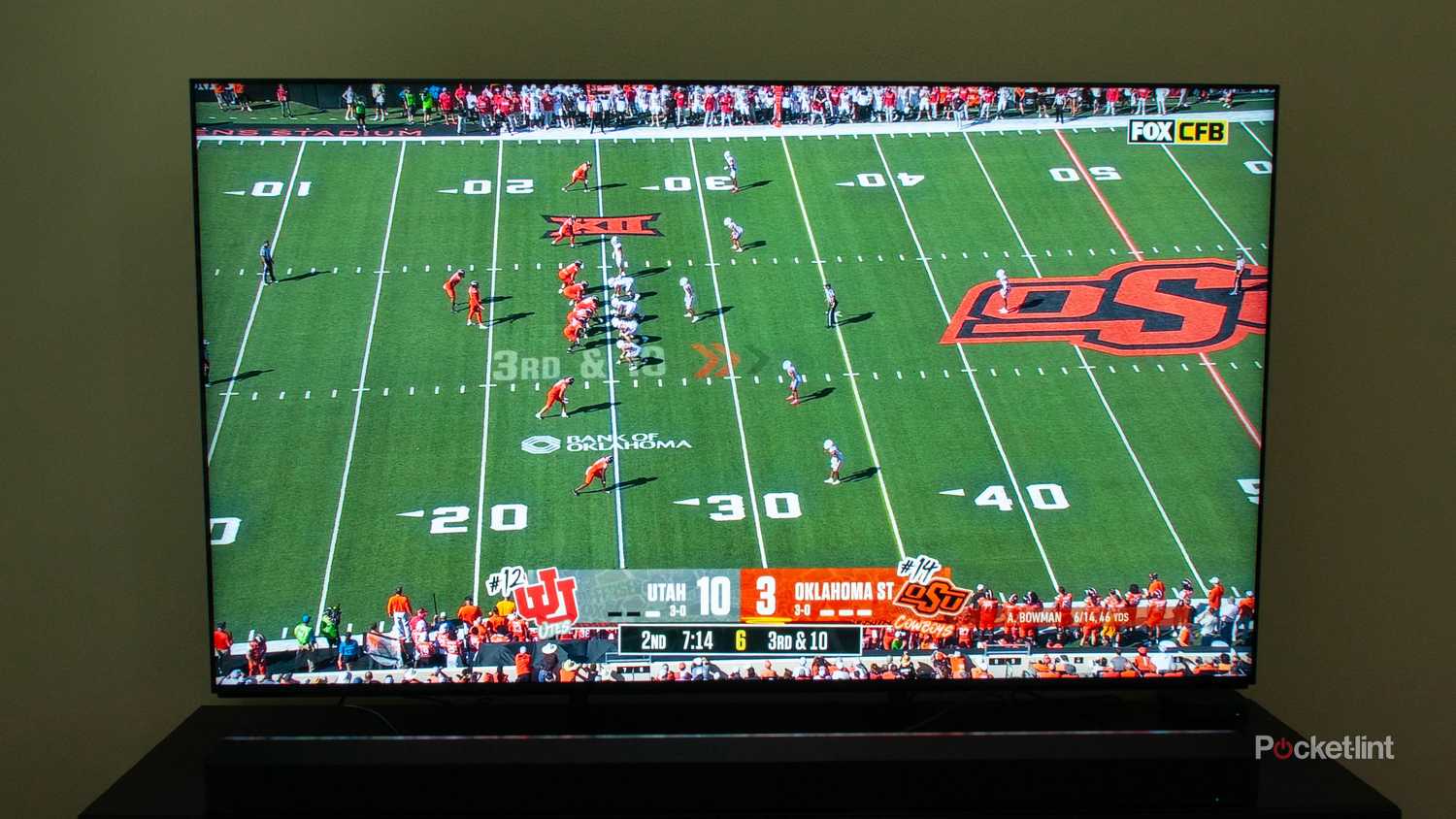 Sony Bravia 9 football-1