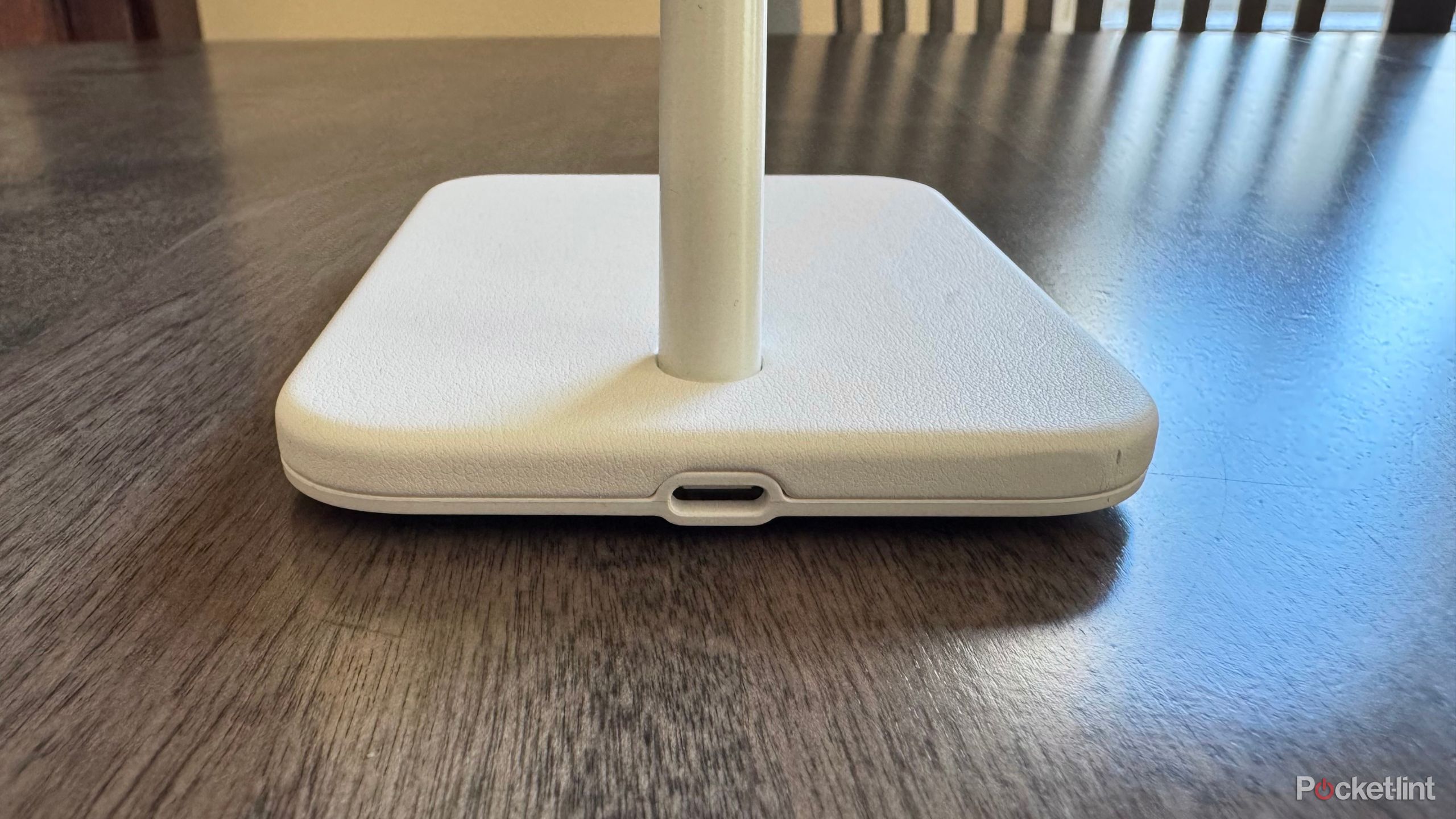 The Twelve South HiRise 2 Deluxe review: more than just a Qi2 charger