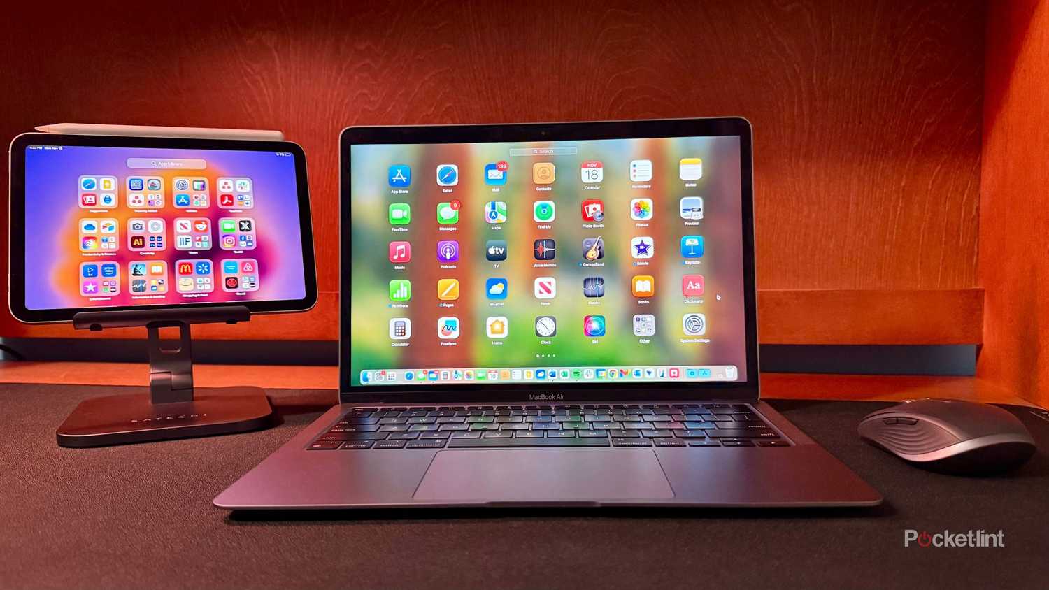 Universal Control on an iPad and a Mac