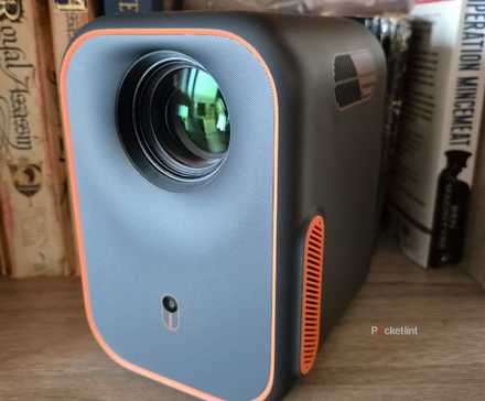 6 apps that turned my projector into the best screen in the house