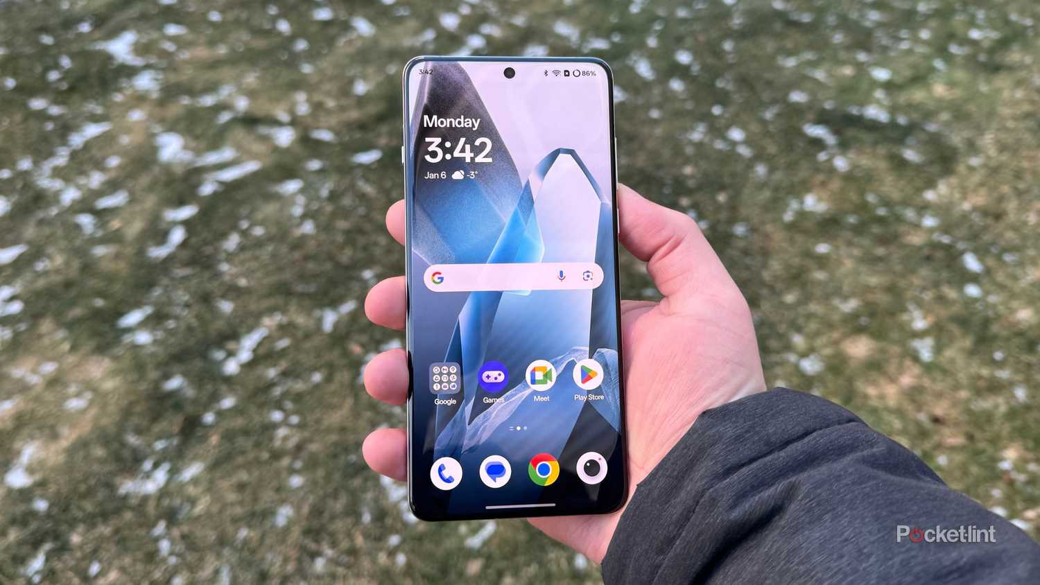 OnePlus 13 price, availability, and specs. 