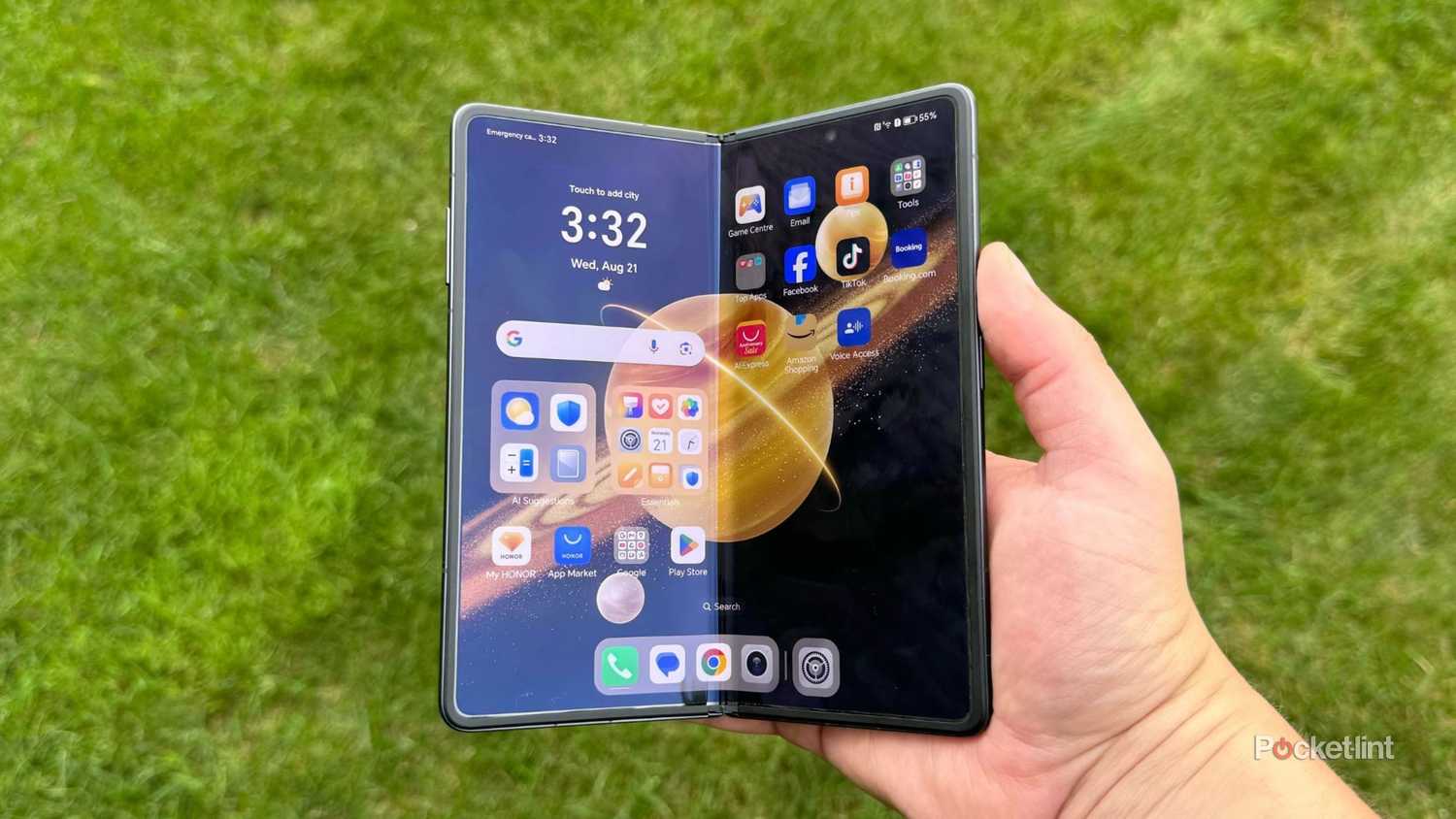 4 reasons why foldables still don't outclass regular phones