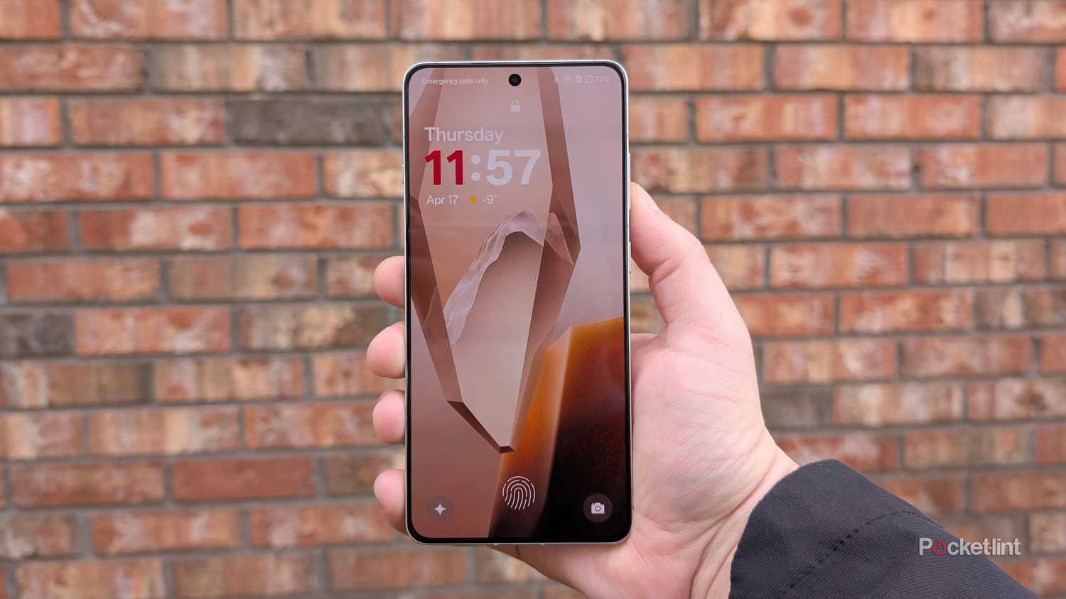 OnePlus 13R beauty shot