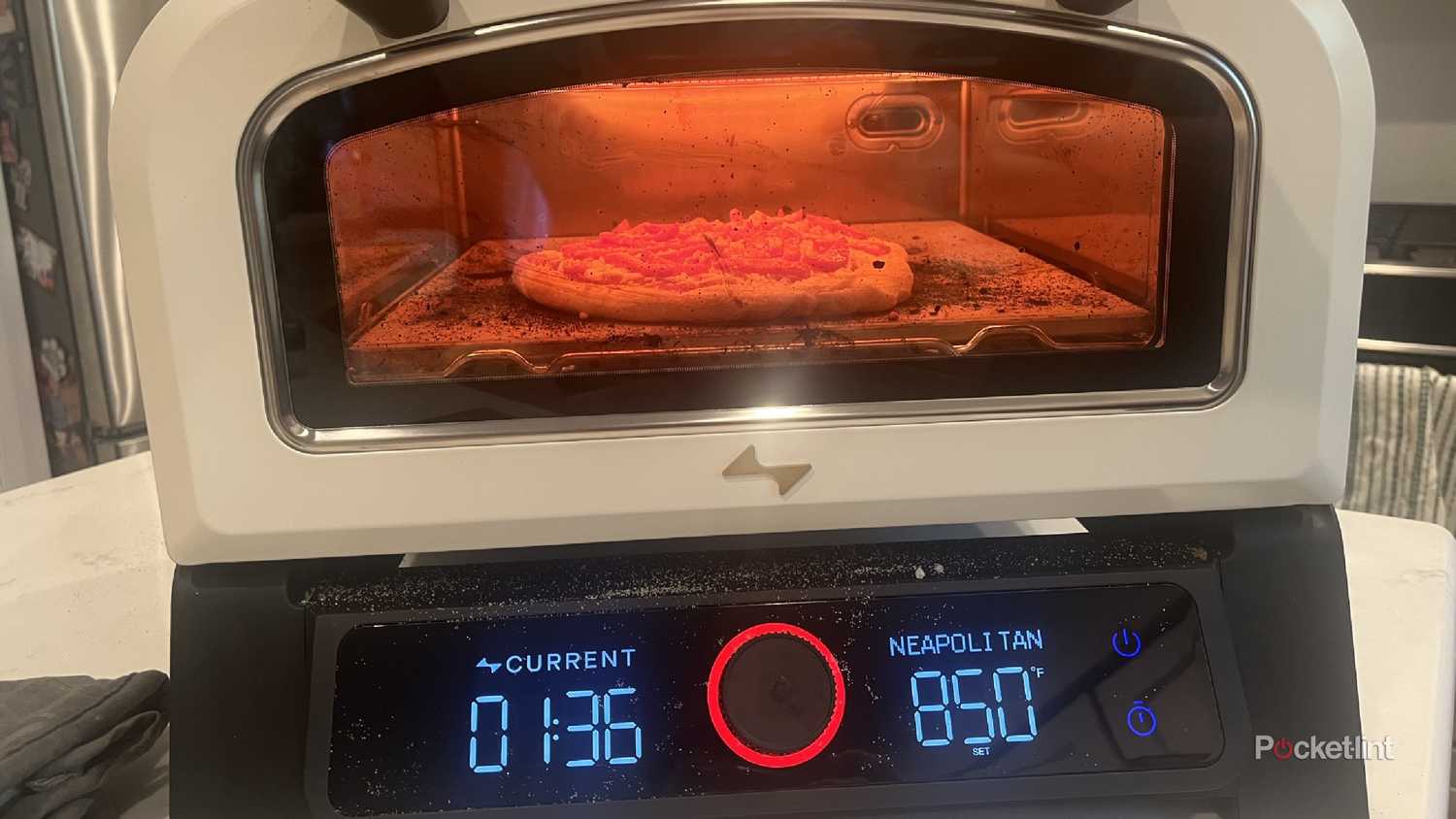 Current Model P Smart Pizza Oven cooking