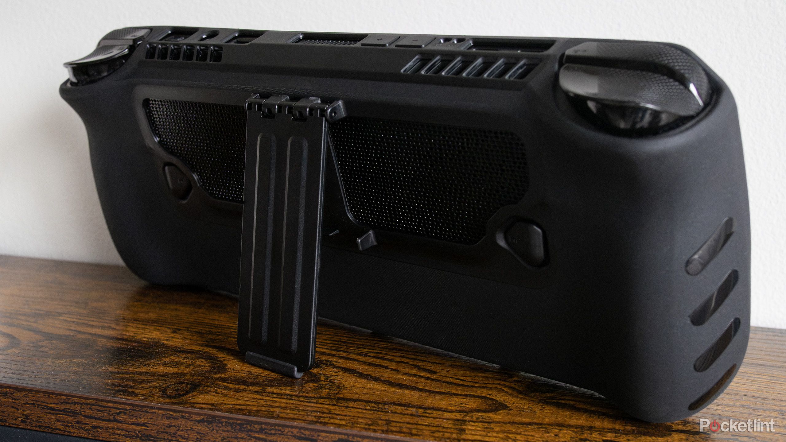 This $95 ROG Ally X accessory is expensive, but I promise