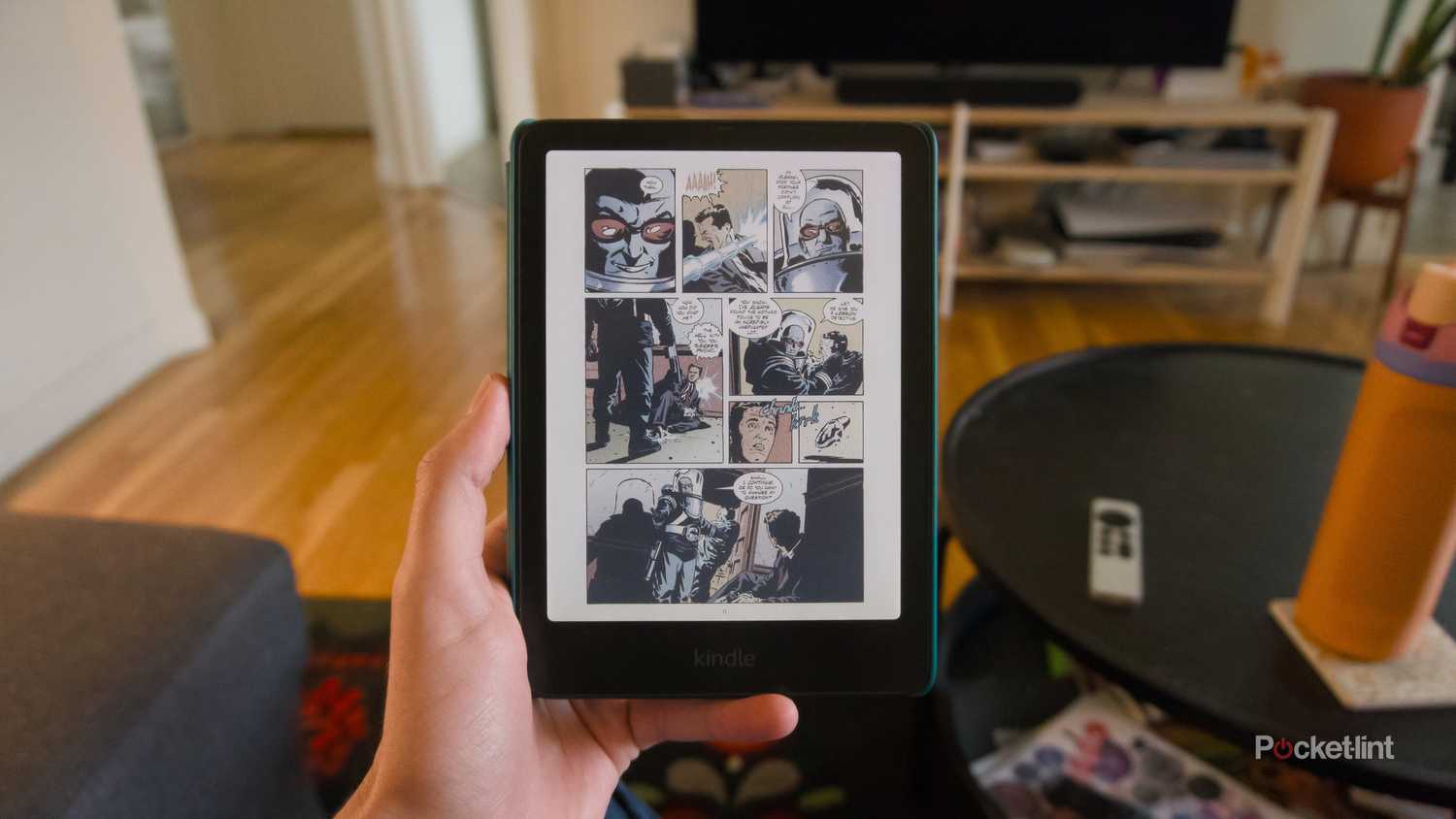 Reading an issue of Batman on a Kindle Colorsoft.