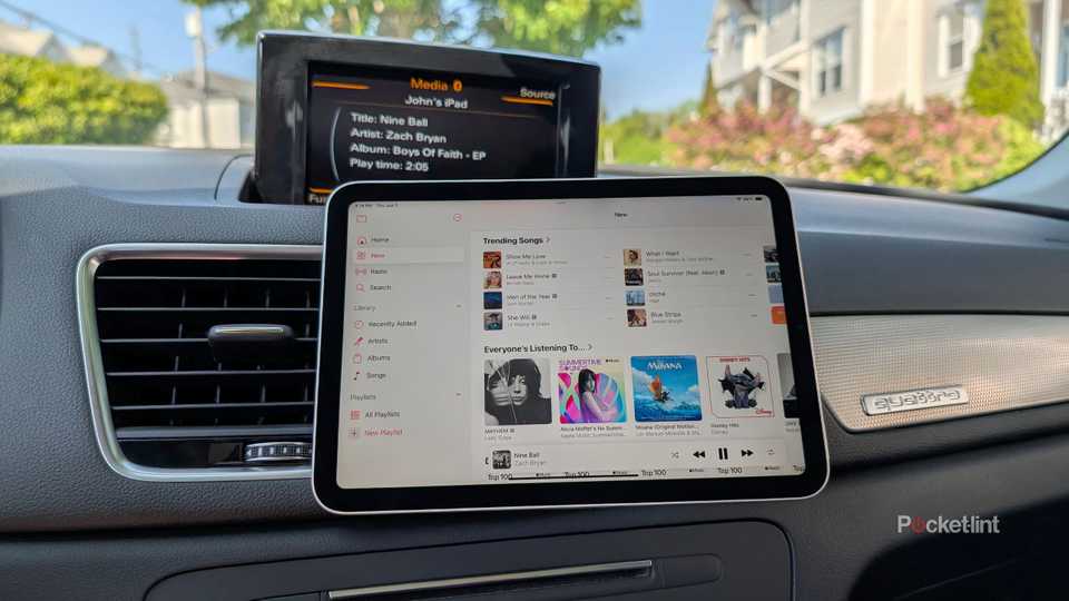 Apple Ipad Mini Use Ipad As Car Dashboard Head Unit Apple Carplay
